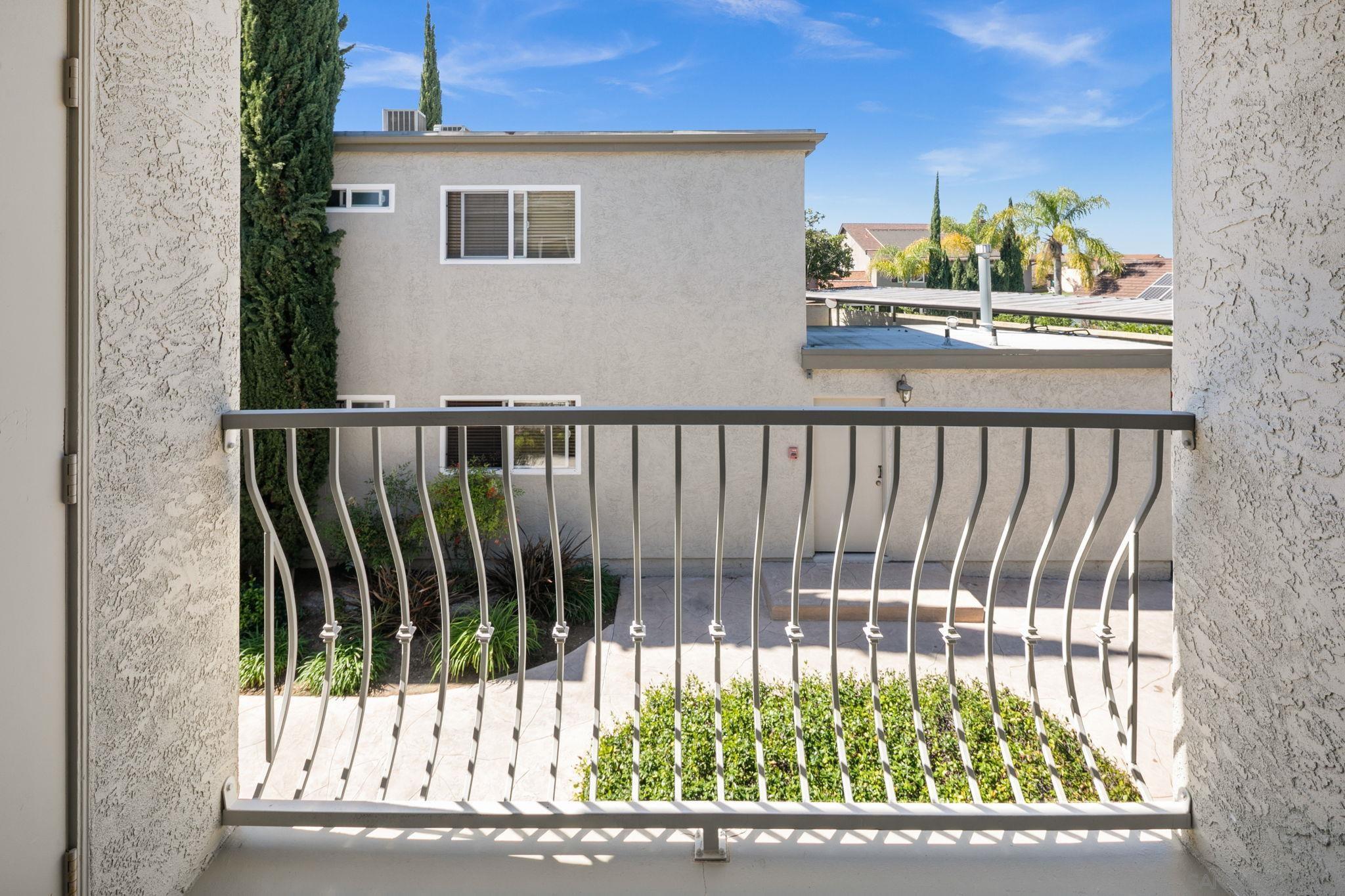 Detail Gallery Image 7 of 27 For 7594  Park Ridge Blvd  13, San Diego,  CA 92120 - 2 Beds | 2 Baths