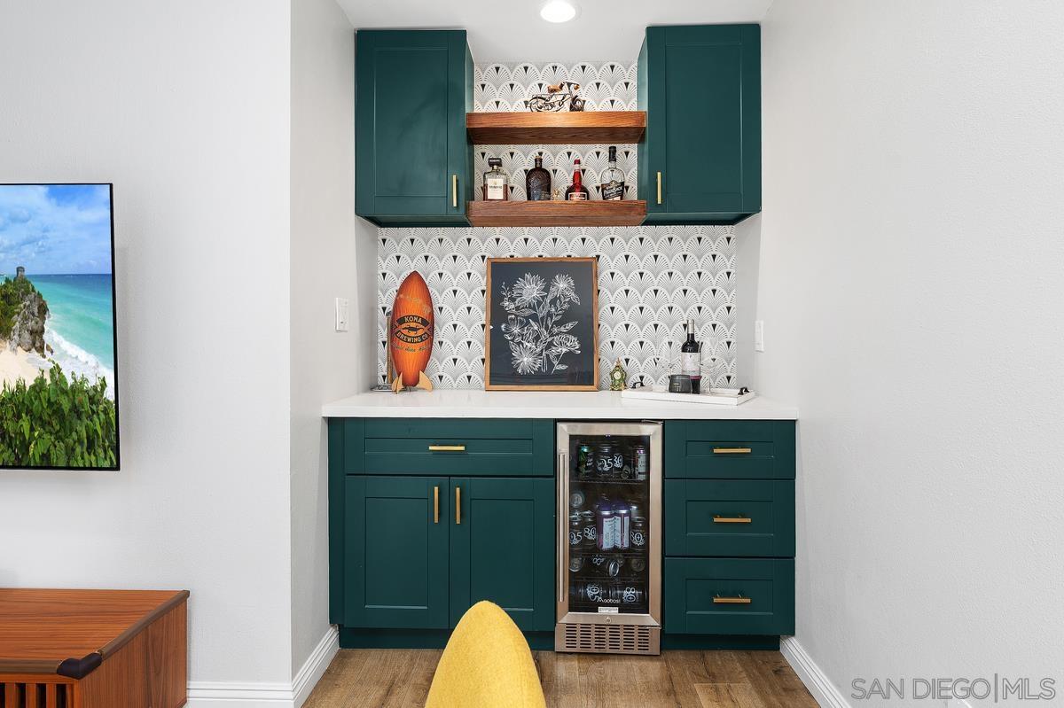 Detail Gallery Image 17 of 44 For 10851  Ironwood Rd, San Diego,  CA 92131 - 4 Beds | 3 Baths