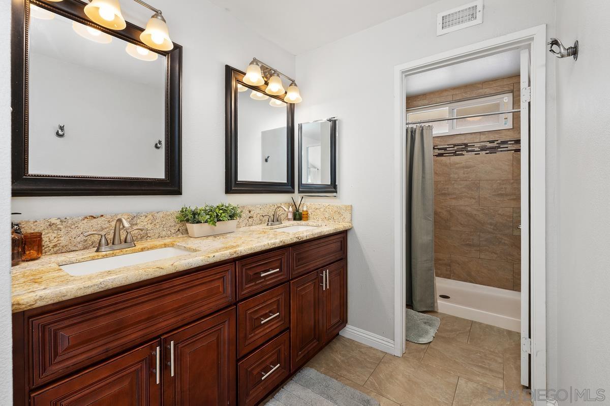 Detail Gallery Image 24 of 44 For 10851  Ironwood Rd, San Diego,  CA 92131 - 4 Beds | 3 Baths