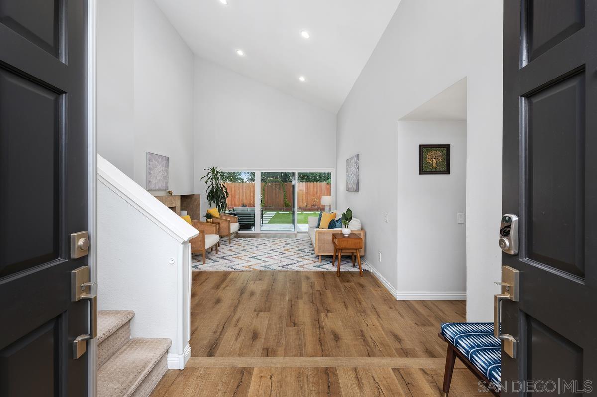 Detail Gallery Image 6 of 44 For 10851  Ironwood Rd, San Diego,  CA 92131 - 4 Beds | 3 Baths