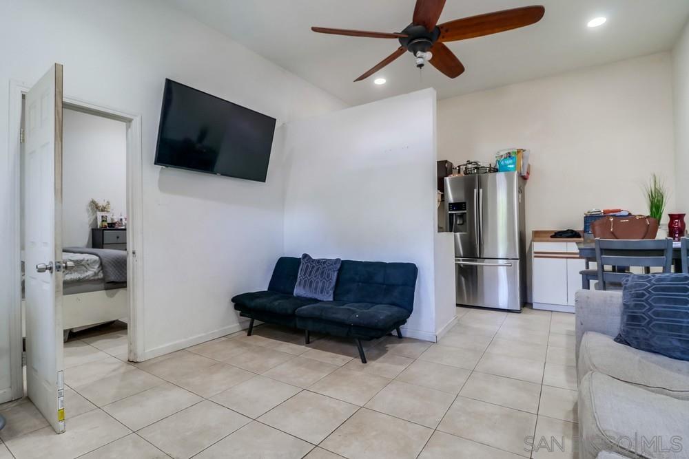 Detail Gallery Image 18 of 30 For 3521  Acacia, San Diego,  CA 92113 - – Beds | – Baths