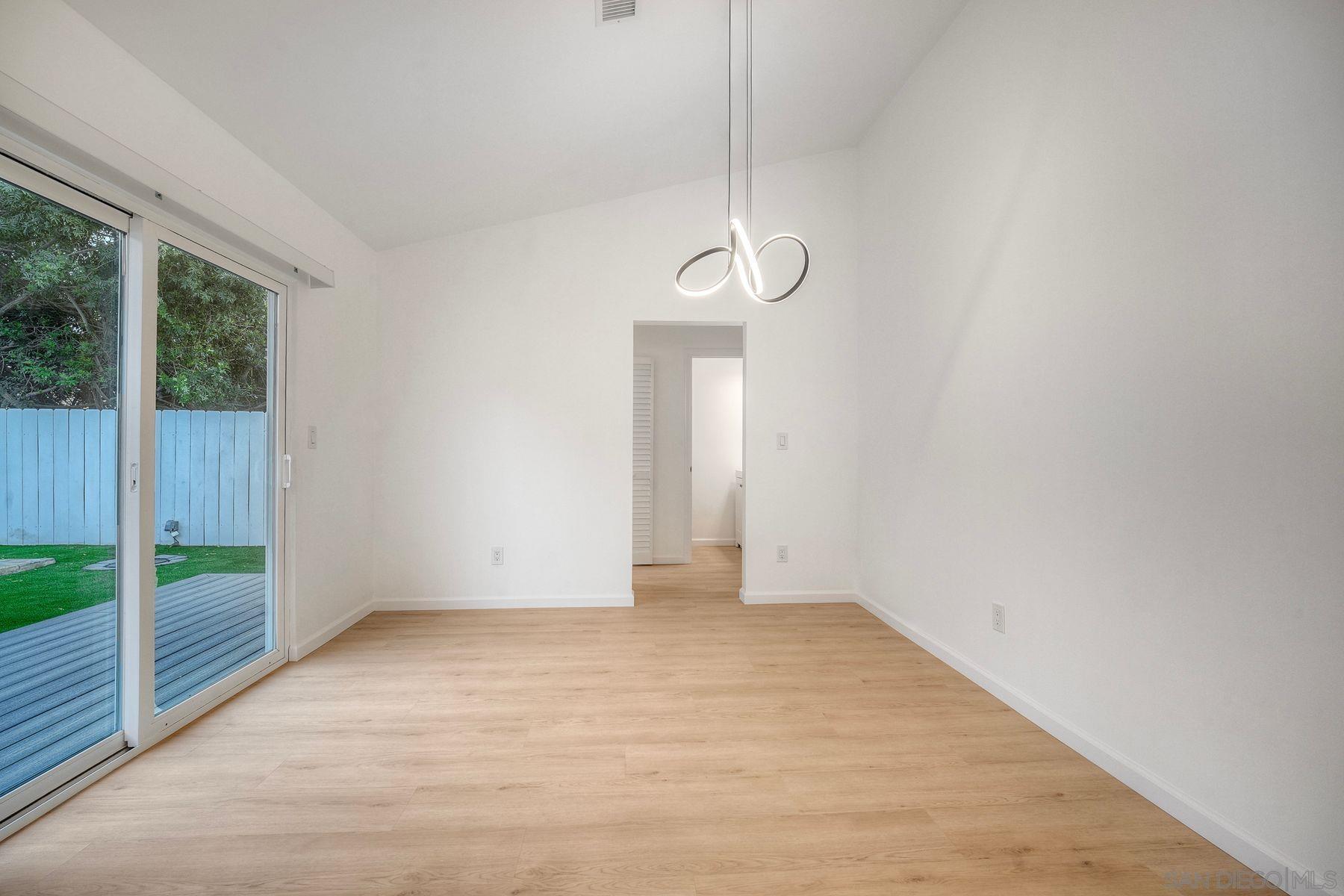 Detail Gallery Image 11 of 39 For 3427  Argyle St, San Diego,  CA 92111 - 4 Beds | 3/1 Baths