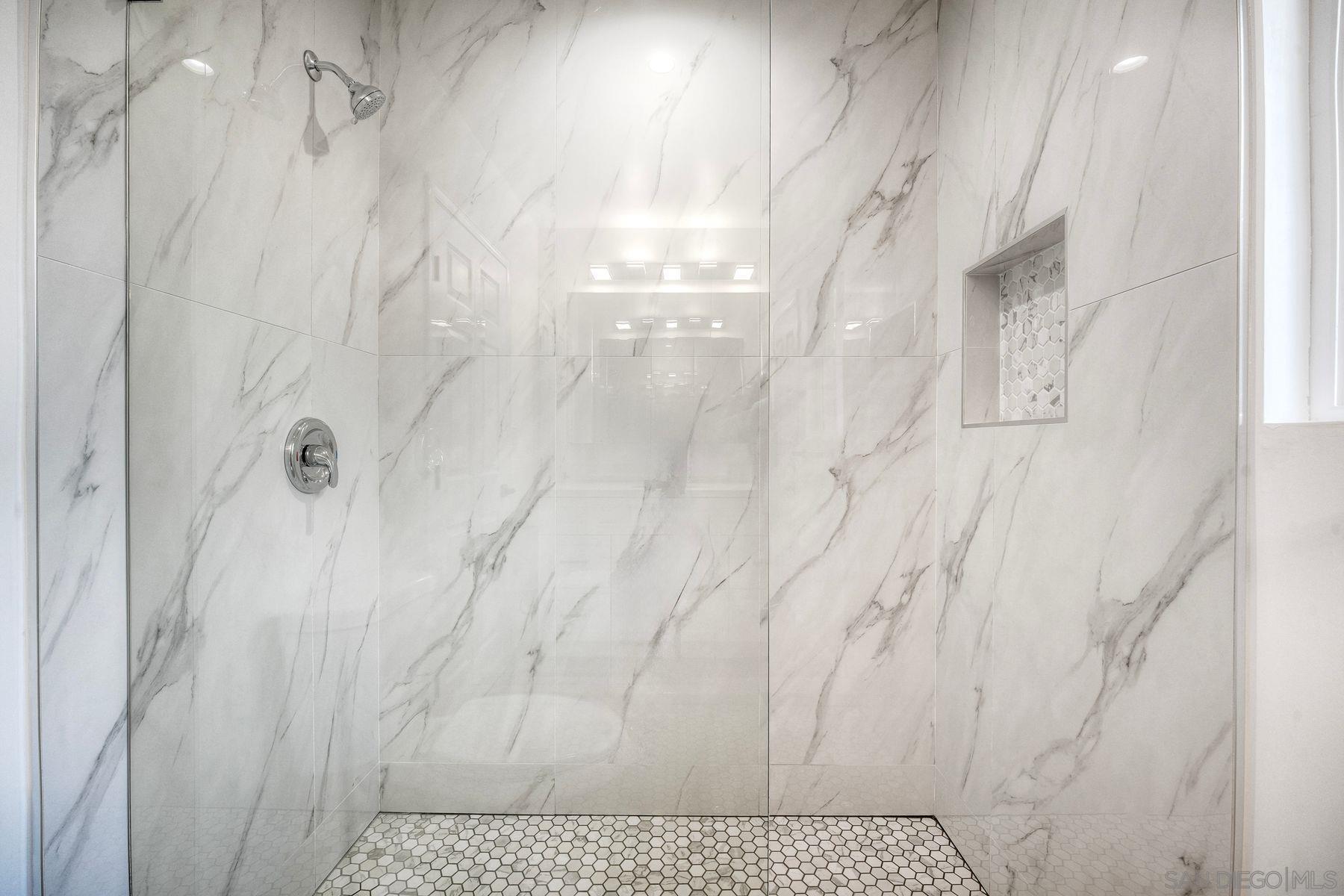 Detail Gallery Image 22 of 41 For 3427  Argyle St, San Diego,  CA 92111 - 4 Beds | 3/1 Baths