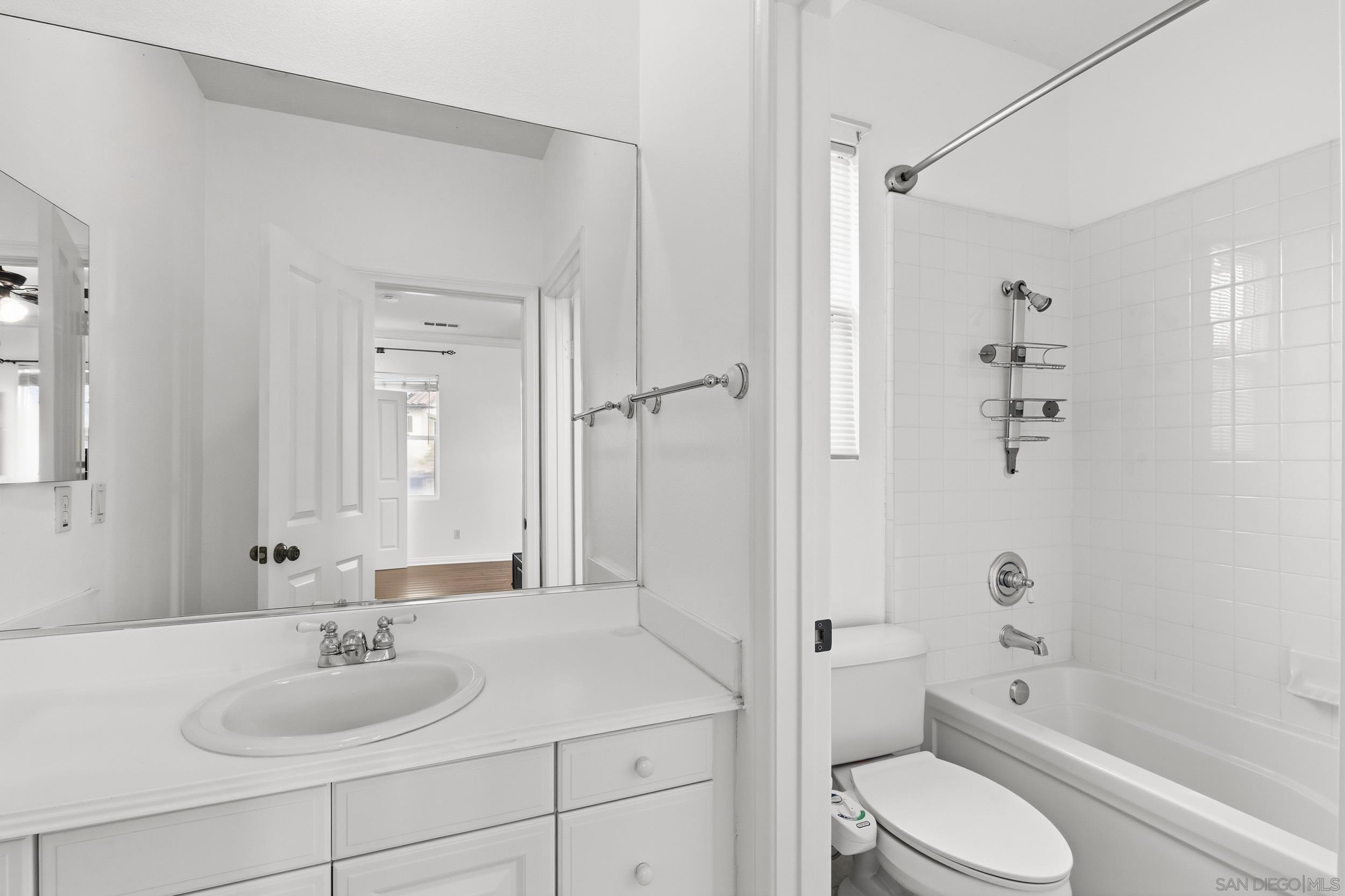 Detail Gallery Image 34 of 46 For 16357  Deer Ridge Rd, San Diego,  CA 92127 - 5 Beds | 4/1 Baths