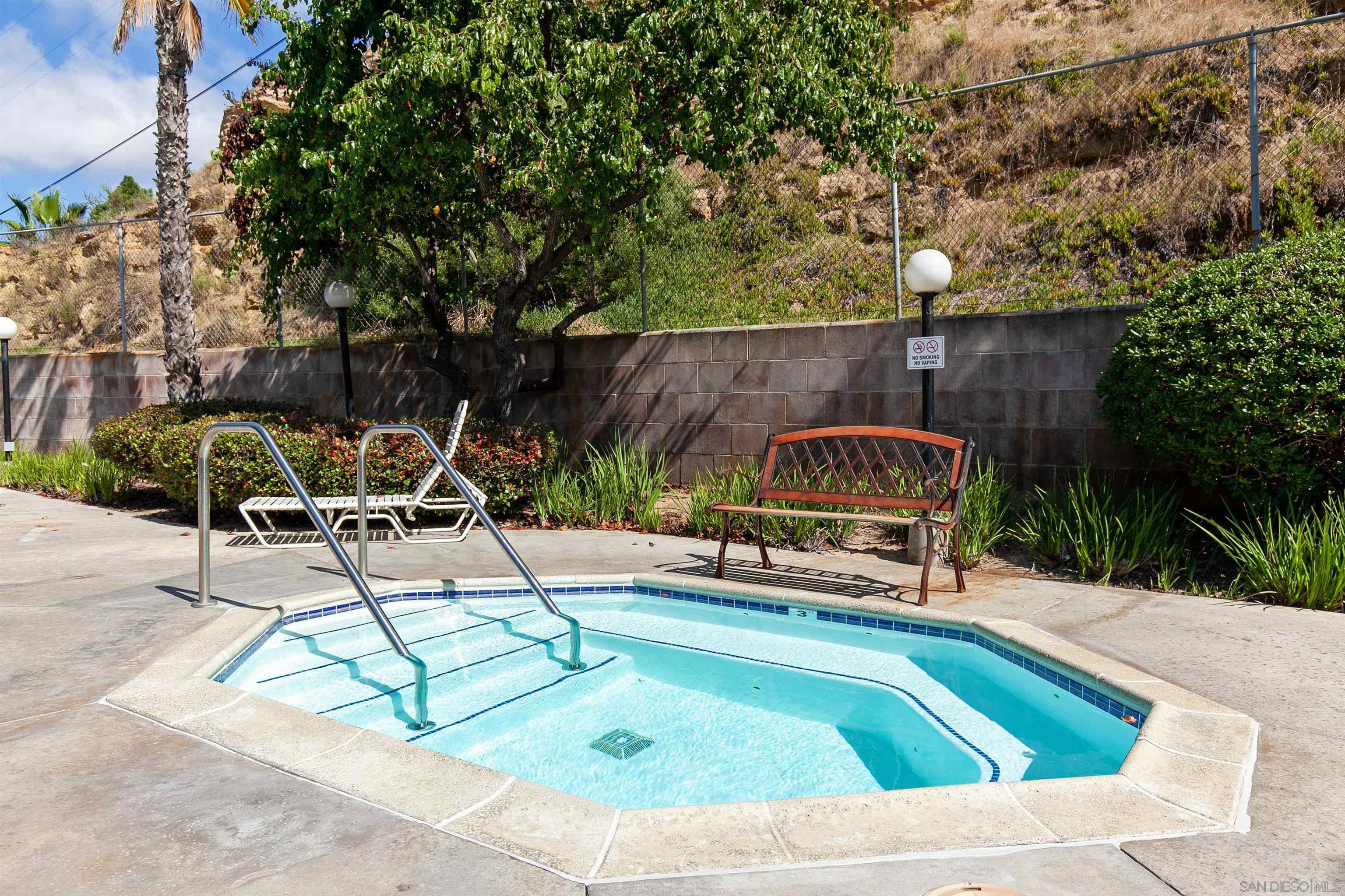 Detail Gallery Image 33 of 53 For 3845  Groton St  #1,  San Diego,  CA 92110 - 1 Beds | 1 Baths