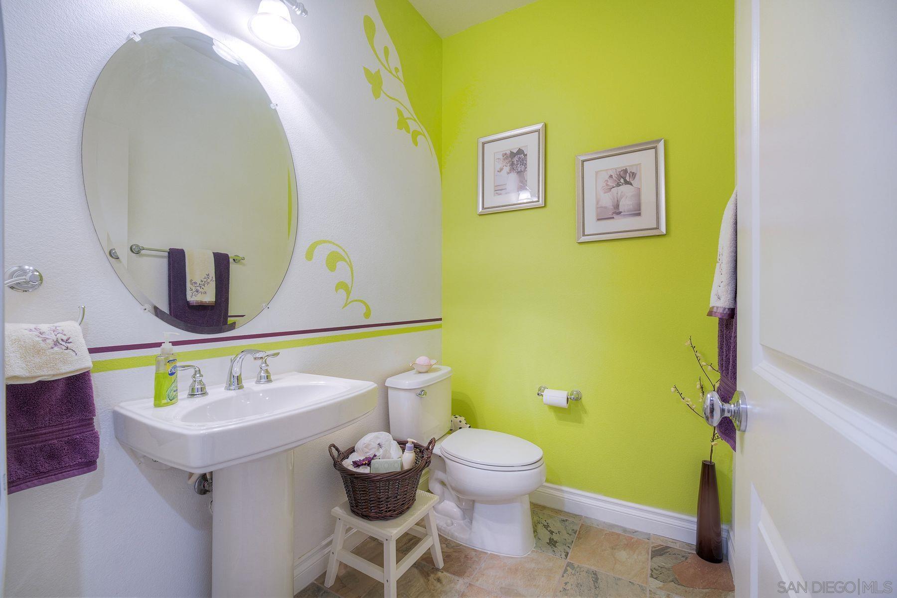 Detail Gallery Image 15 of 29 For 17135  Glen Aspen Dr, San Diego,  CA 92127 - 4 Beds | 3/1 Baths