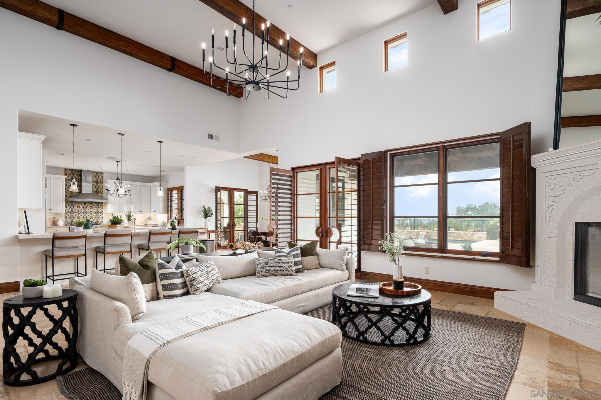 Detail Gallery Image 2 of 41 For 7576  Northern Lights, San Diego,  CA 92127 - 6 Beds | 5/1 Baths