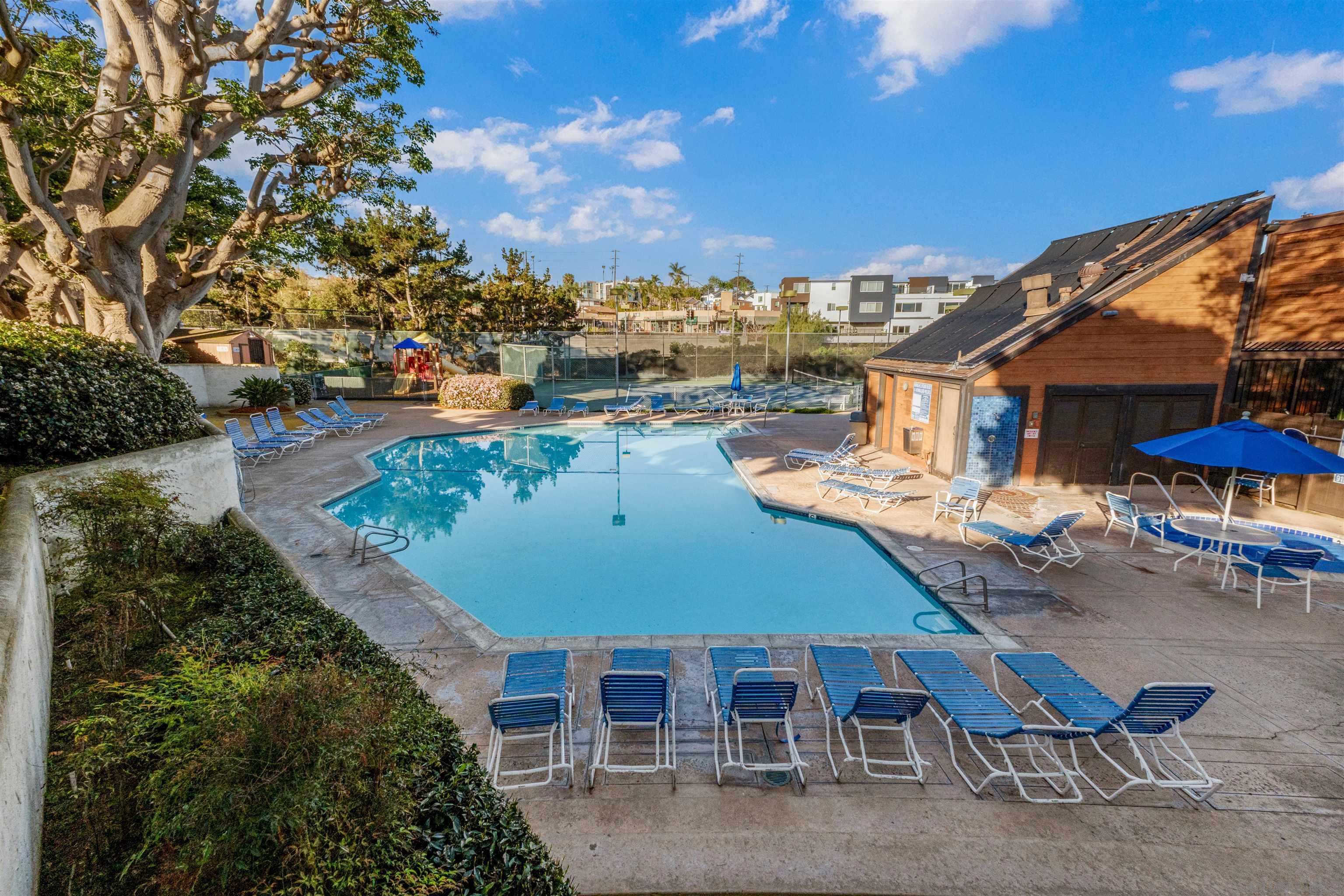 Detail Gallery Image 21 of 33 For 3885  Caminito Litoral  #230,  San Diego,  CA 92107 - 2 Beds | 1 Baths