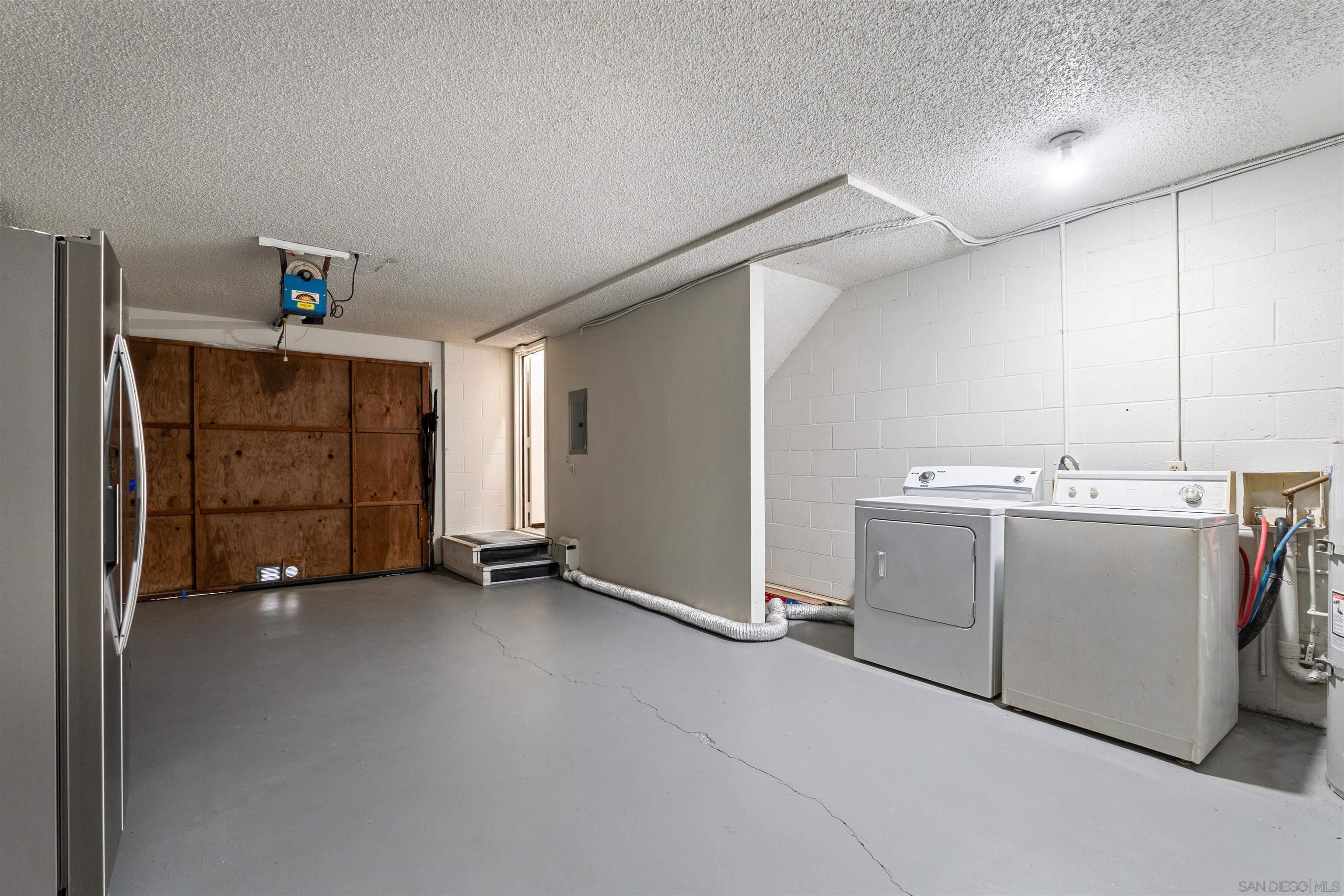 Detail Gallery Image 24 of 33 For 3885  Caminito Litoral  #230,  San Diego,  CA 92107 - 2 Beds | 1 Baths