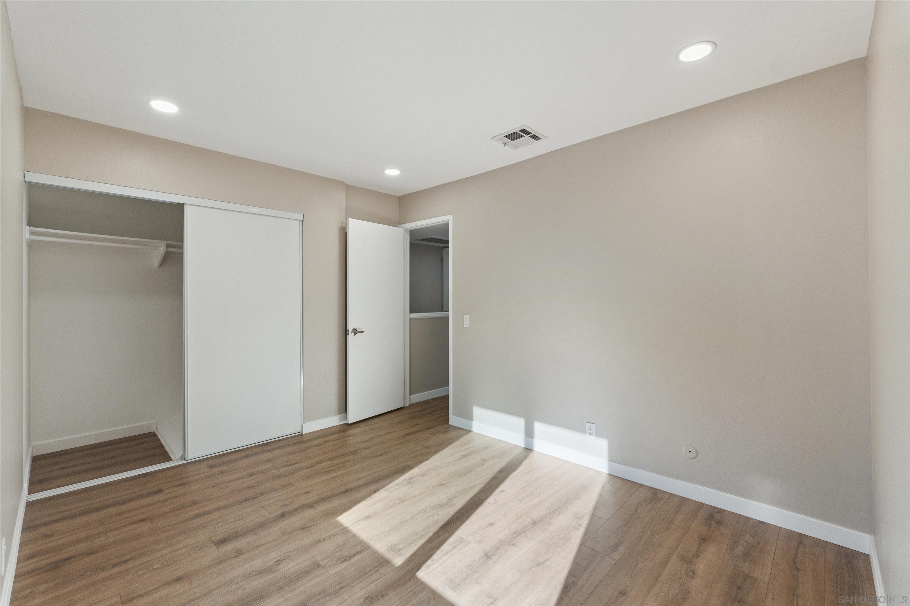 Detail Gallery Image 26 of 33 For 3885  Caminito Litoral  #230,  San Diego,  CA 92107 - 2 Beds | 1 Baths