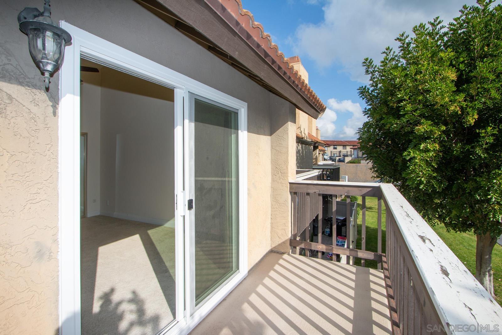 Detail Gallery Image 20 of 38 For 31948  Del Cielo Este  #7,  Bonsall,  CA 92003 - 3 Beds | 2 Baths