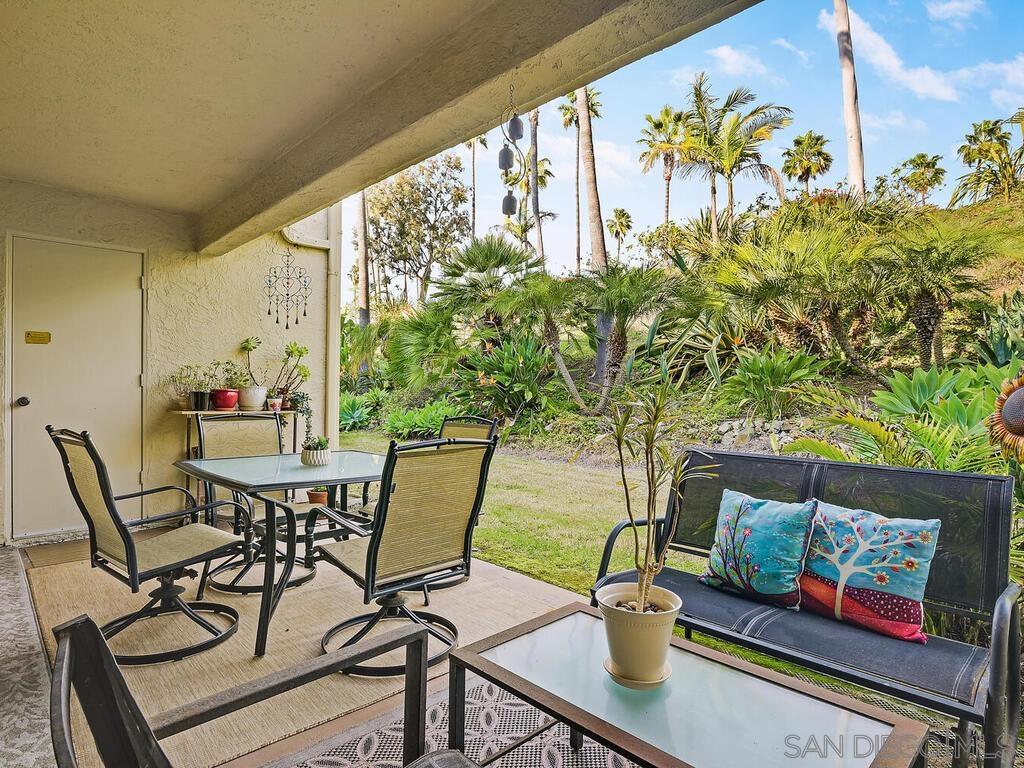 Detail Gallery Image 15 of 39 For 7301  Calle De Fuentes, Carlsbad,  CA 92009 - 2 Beds | 2 Baths