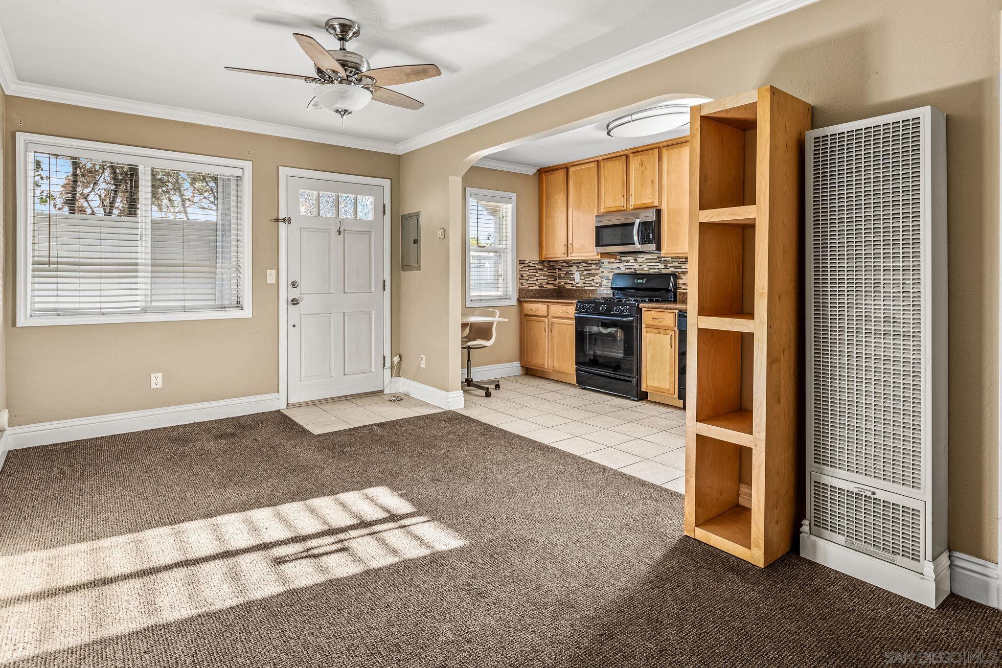 Detail Gallery Image 7 of 24 For 6101  Adelaide Ave  #102,  San Diego,  CA 92115 - 0 Beds | 1 Baths