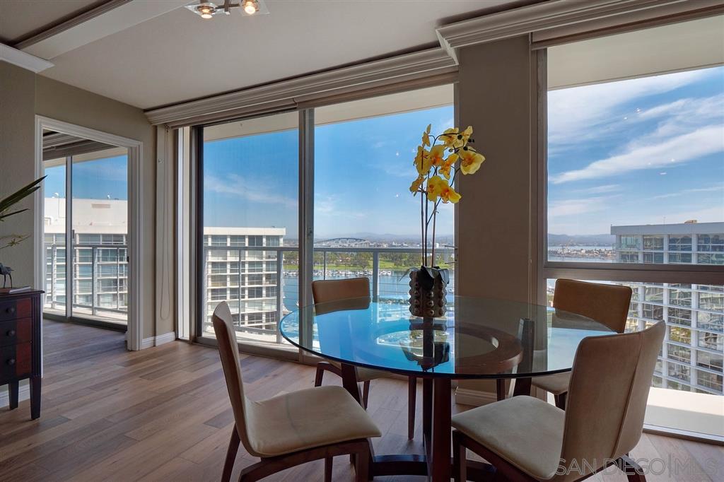 Detail Gallery Image 4 of 23 For 1720  Avenida Del Mundo  1607, Coronado,  CA 92118 - 1 Beds | 1/1 Baths