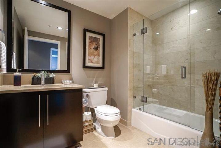 Detail Gallery Image 15 of 21 For 1262  Kettner  #2204,  San Diego,  CA 92101 - 2 Beds | 2 Baths