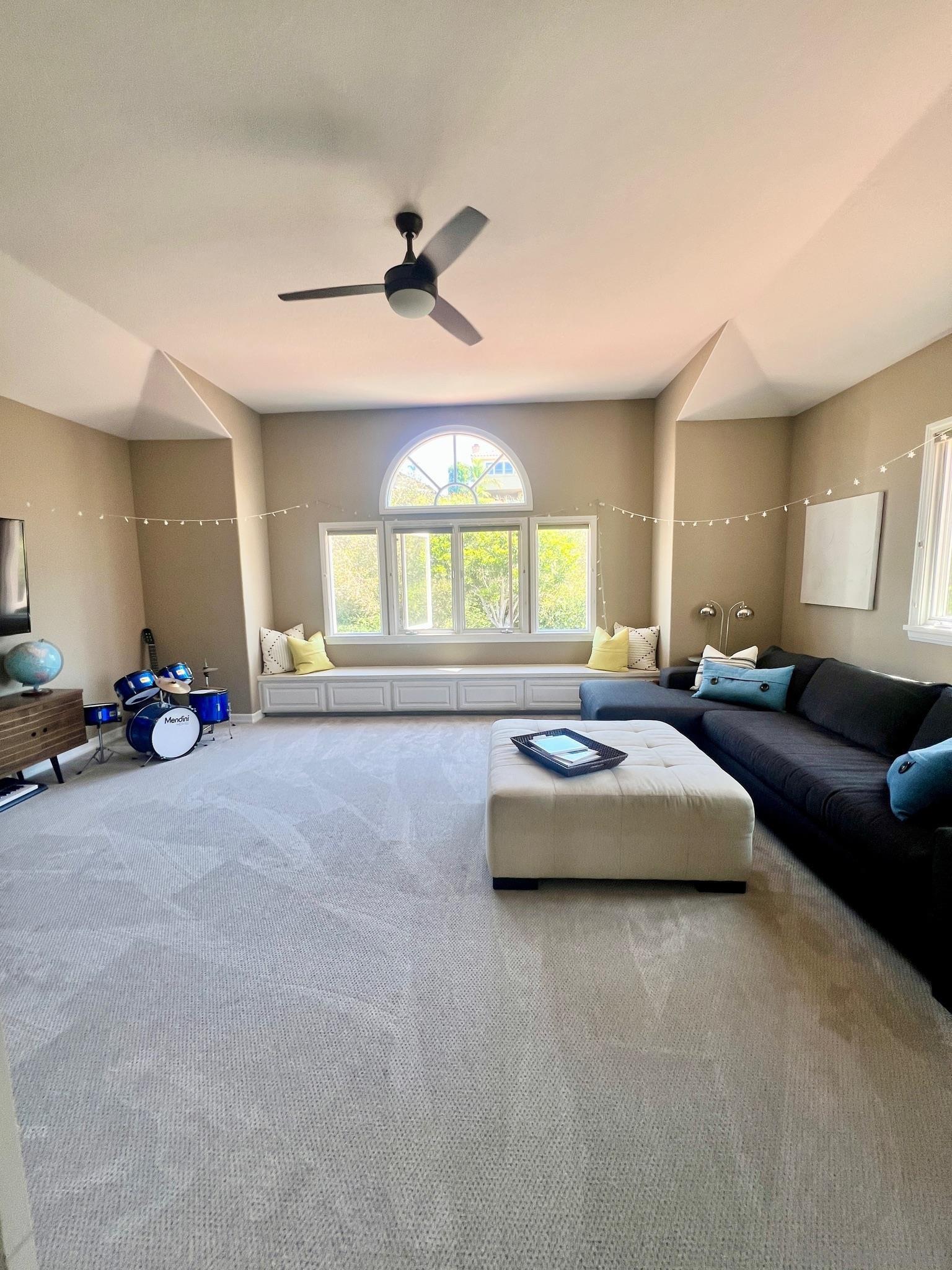 Detail Gallery Image 14 of 28 For 3057  Caminito Sagunto, Del Mar,  CA 92014 - 5 Beds | 3 Baths