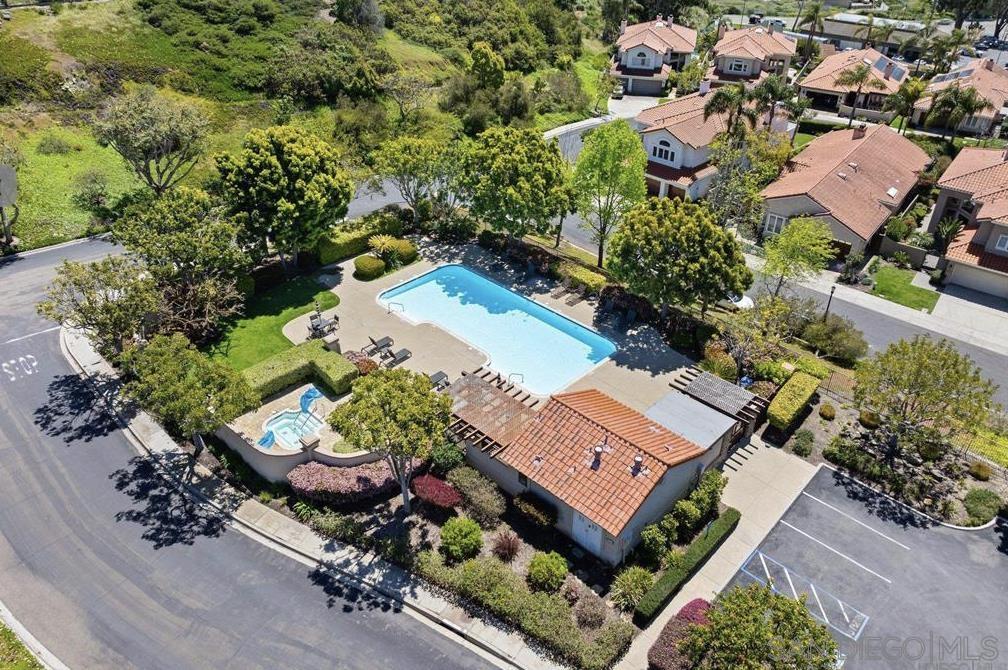 Detail Gallery Image 25 of 27 For 3057  Caminito Sagunto, Del Mar,  CA 92014 - 5 Beds | 3 Baths