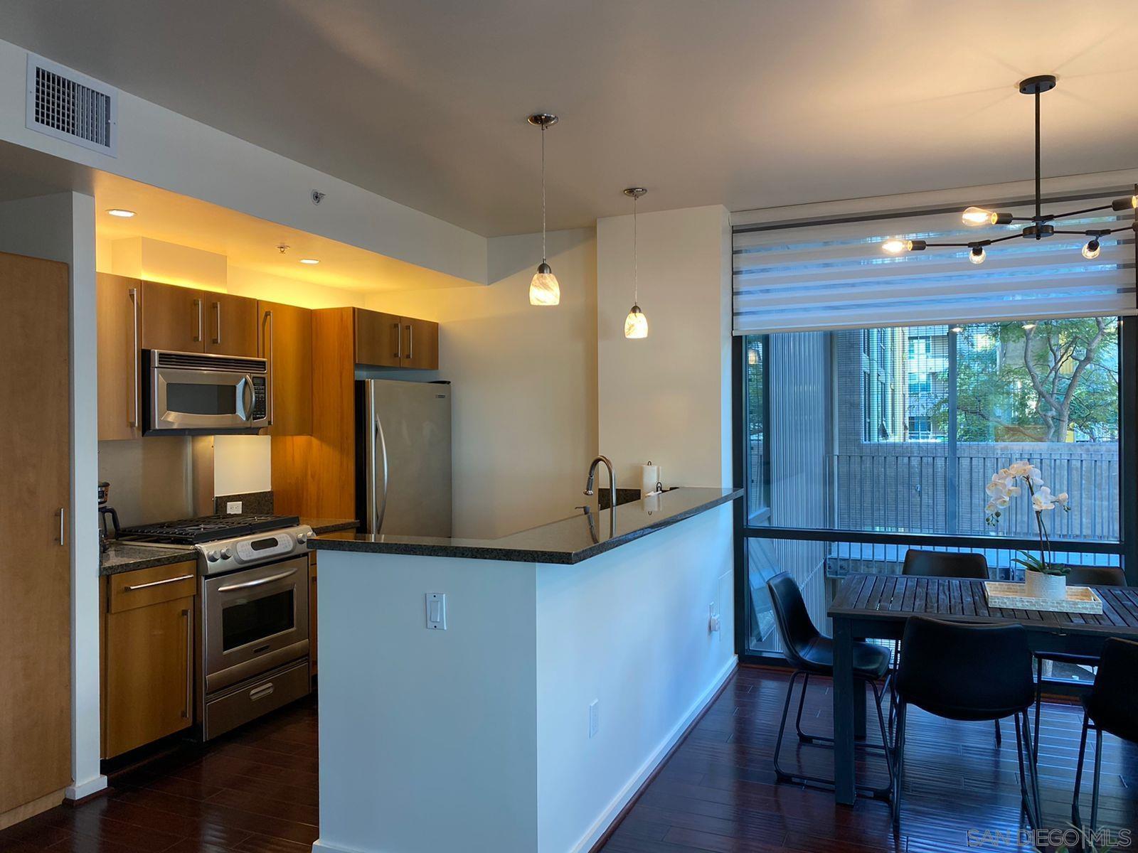 Front Image Thumbnail for SD260001996