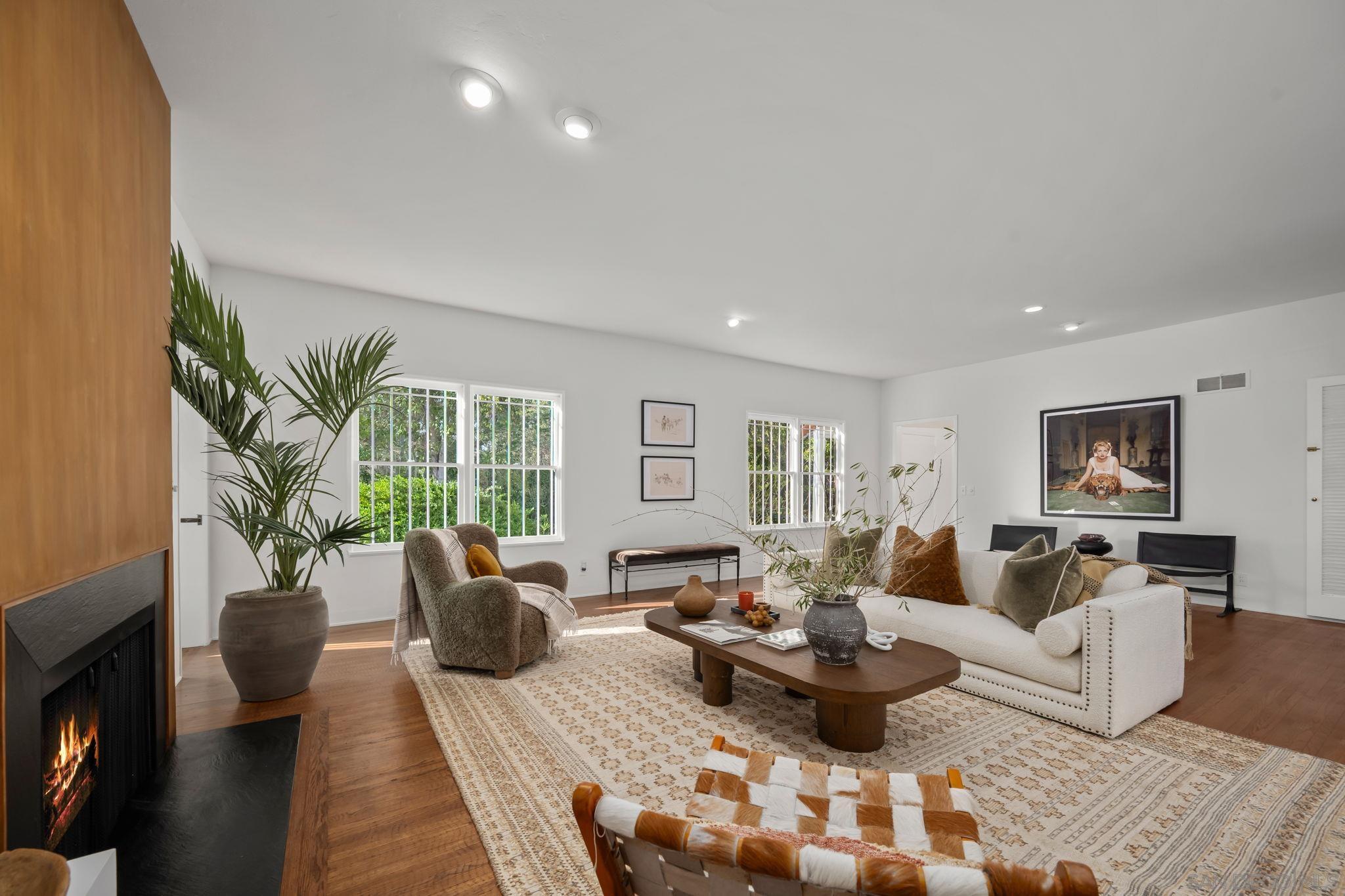 Detail Gallery Image 7 of 12 For 6141  Lago Lindo, Rancho Santa Fe,  CA 92067 - 4 Beds | 4/1 Baths