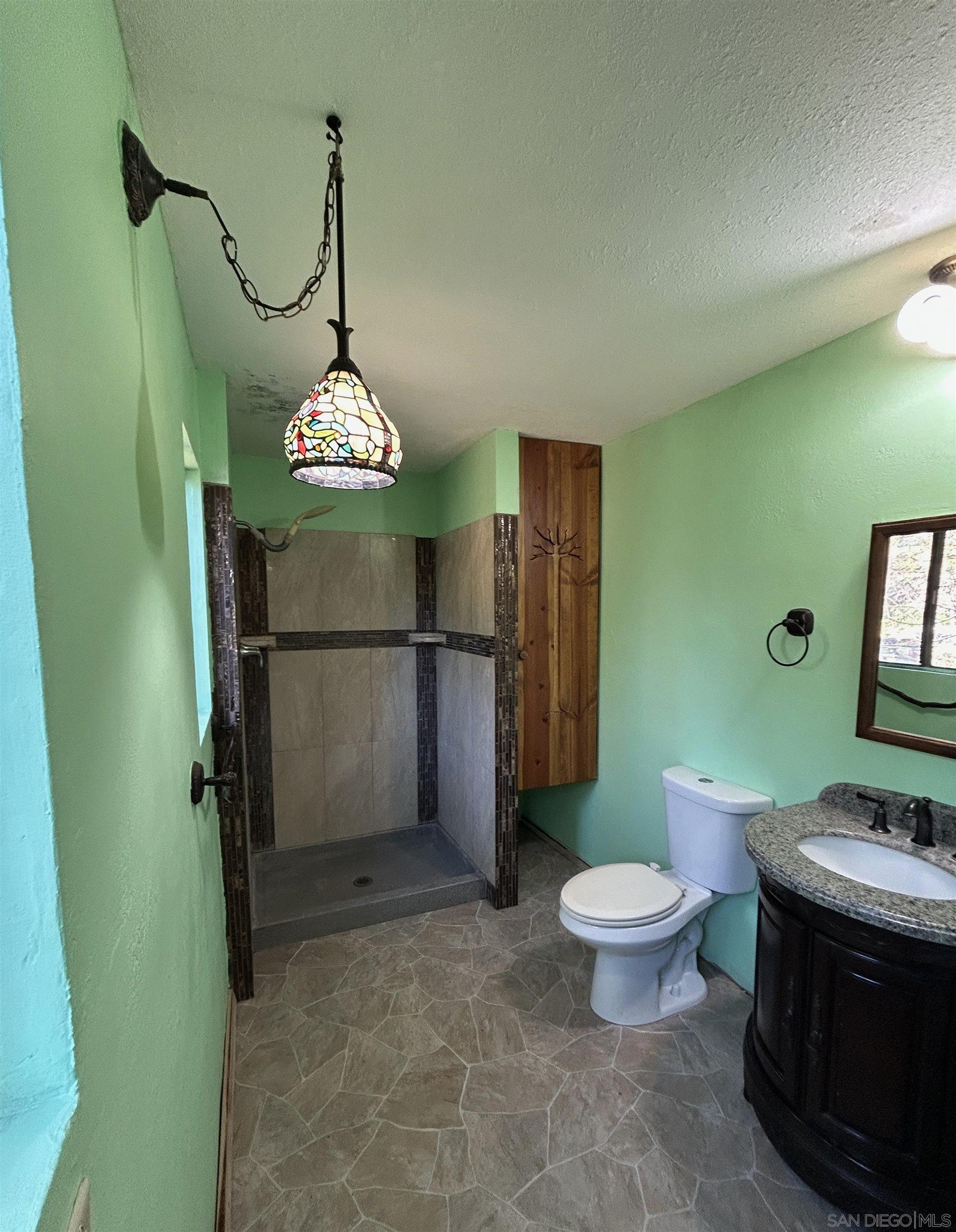 Detail Gallery Image 9 of 23 For 721  Pine Cone Drive, Julian,  CA 92036 - 2 Beds | 2 Baths