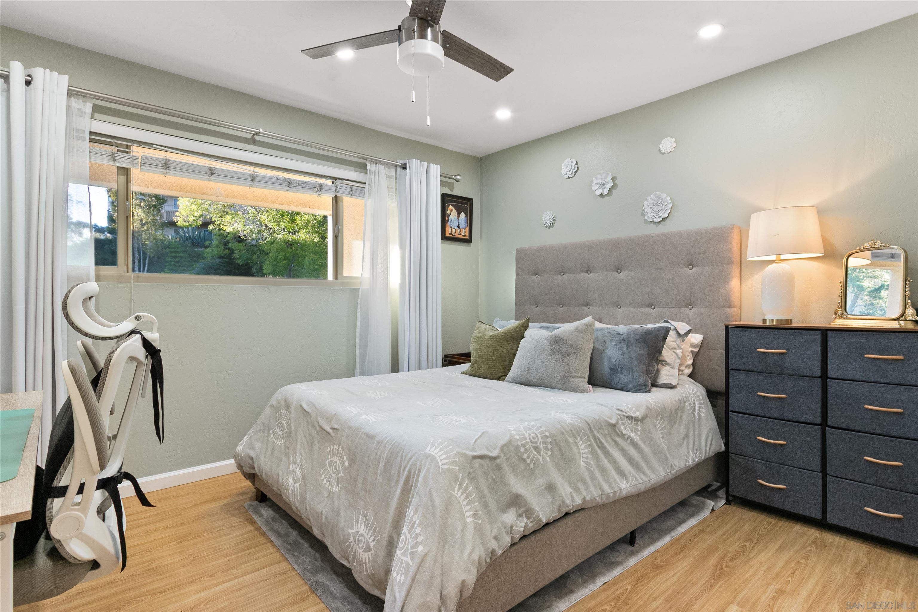 Detail Gallery Image 21 of 43 For 5700  Baltimore Dr  #202,  La Mesa,  CA 91942 - 2 Beds | 2/1 Baths