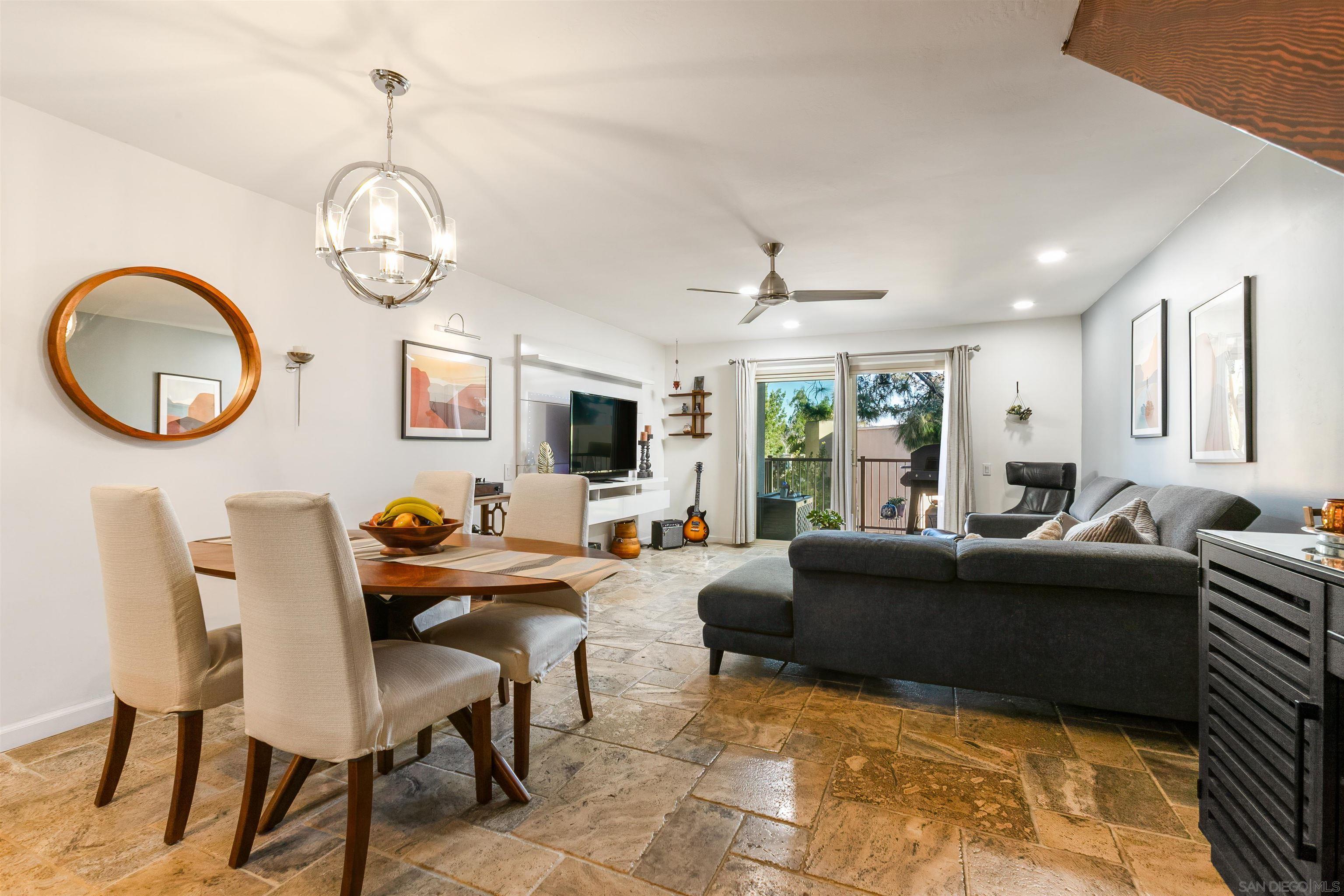 Detail Gallery Image 4 of 41 For 5700  Baltimore Dr  #202,  La Mesa,  CA 91942 - 2 Beds | 2/1 Baths