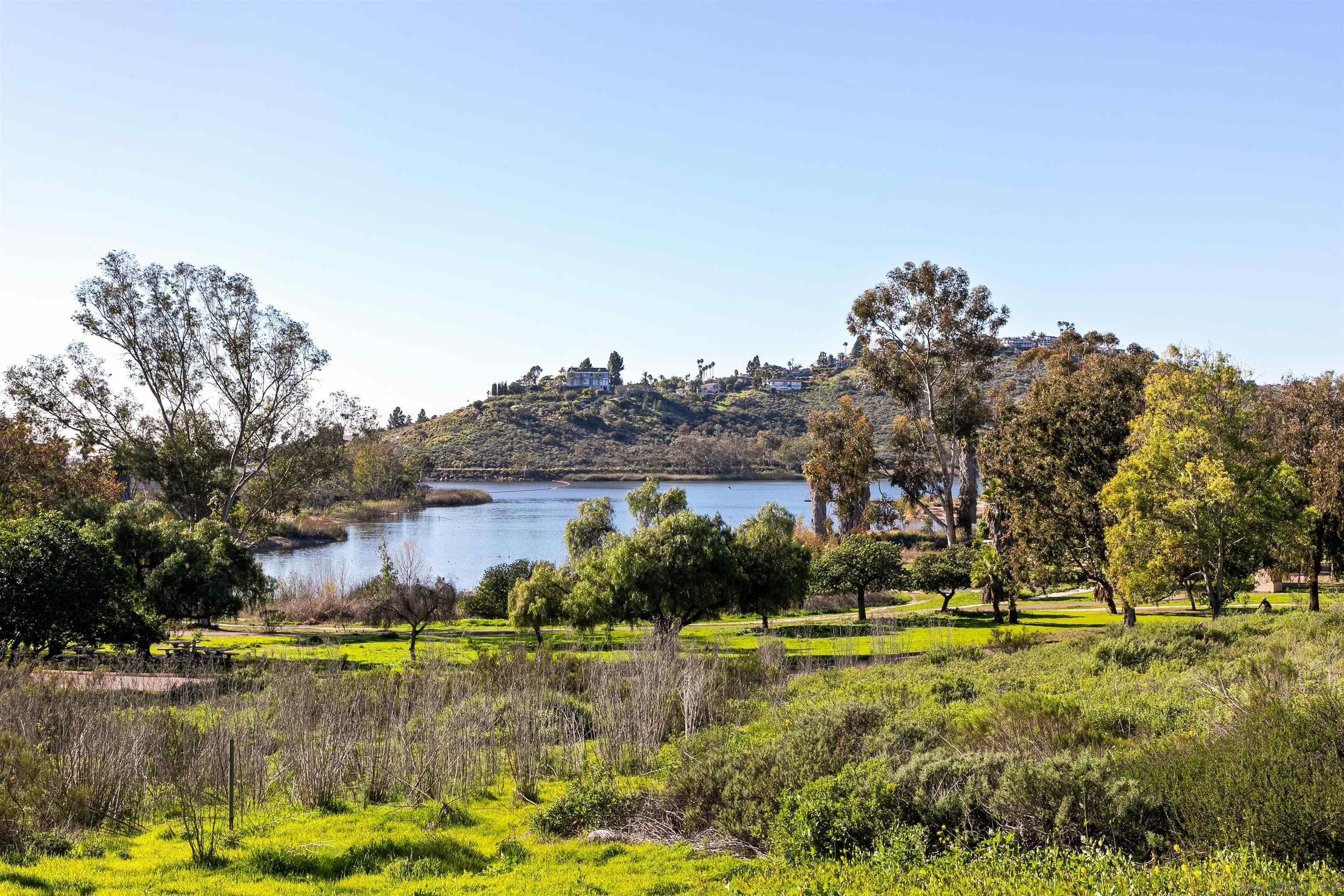 Detail Gallery Image 38 of 41 For 5700  Baltimore Dr  #202,  La Mesa,  CA 91942 - 2 Beds | 2/1 Baths