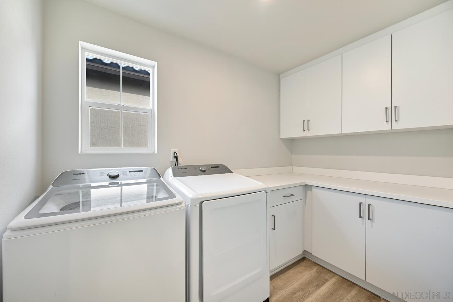 Detail Gallery Image 20 of 24 For 1881  Olivia St, El Cajon,  CA 92021 - 3 Beds | 2/1 Baths