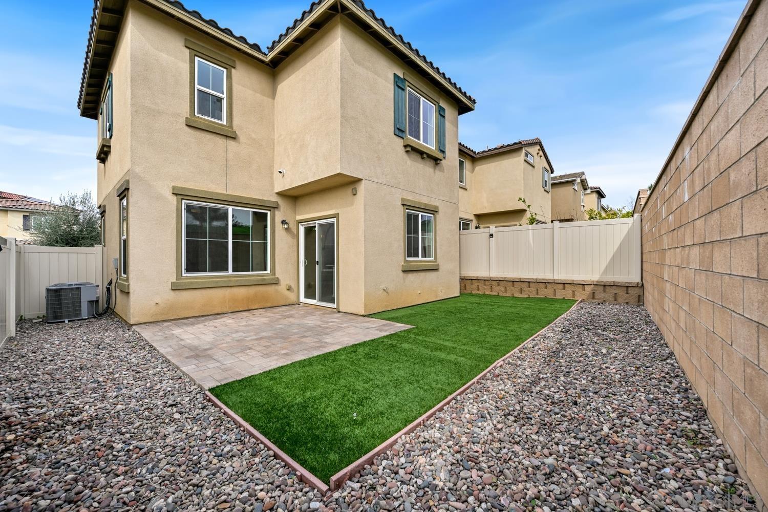 Detail Gallery Image 22 of 24 For 1881  Olivia St, El Cajon,  CA 92021 - 3 Beds | 2/1 Baths