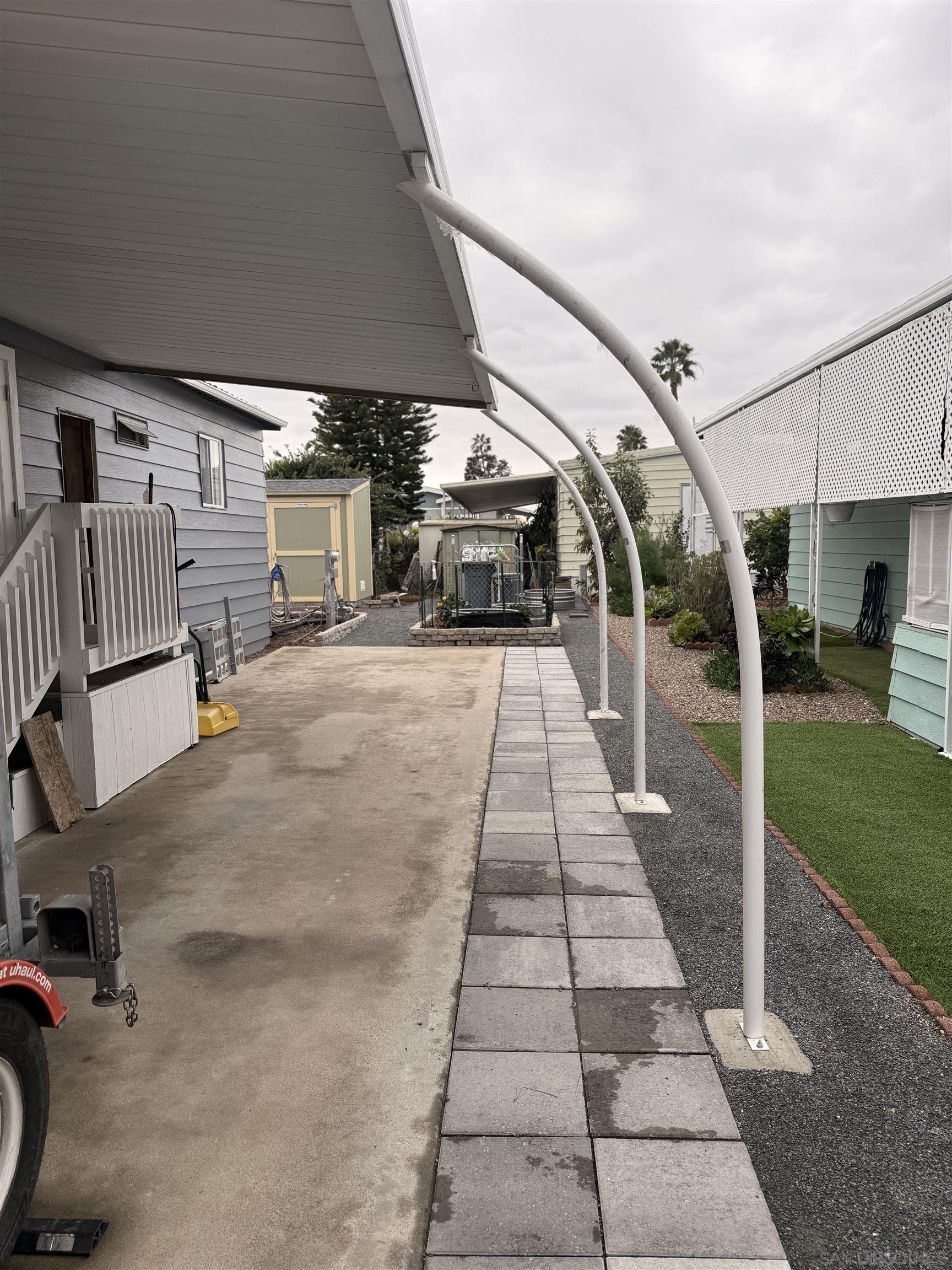 Detail Gallery Image 4 of 5 For 2300 E Valley Pkwy  #109,  Escondido,  CA 92027 - 2 Beds | 1 Baths