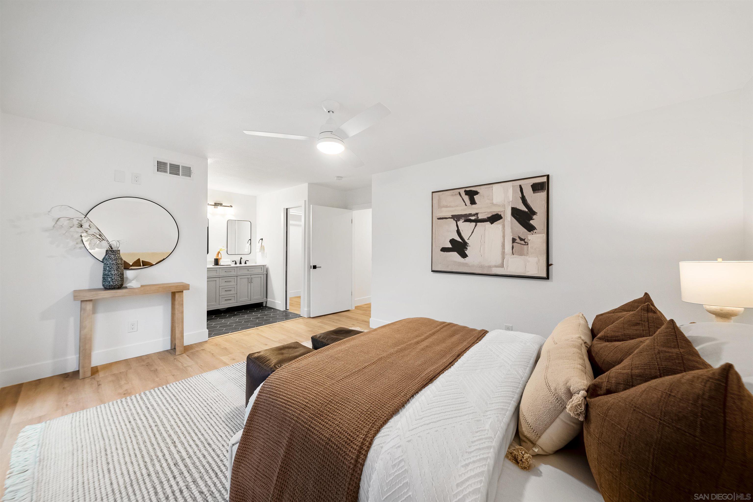 Detail Gallery Image 11 of 24 For 460  Las Brisas Dr, Escondido,  CA 92027 - 4 Beds | 2 Baths