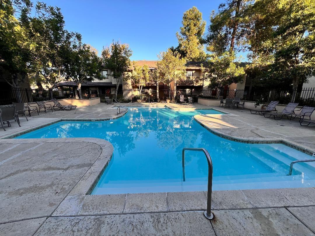 Front Image Thumbnail for SD260002040