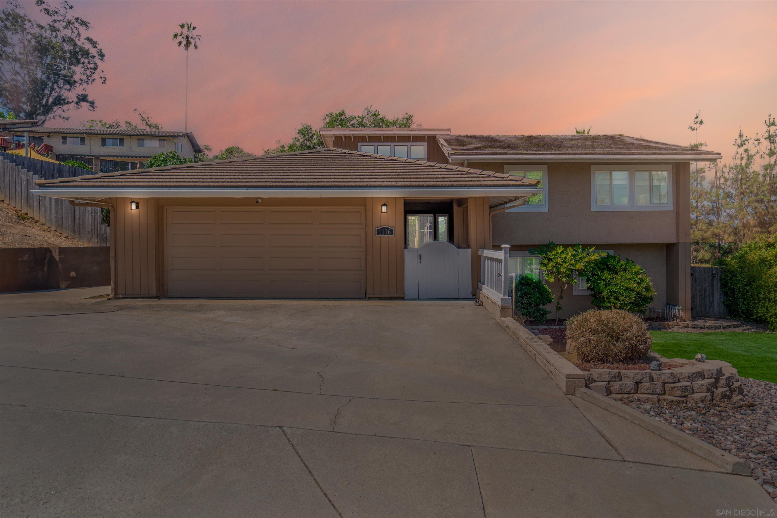 Front Image Thumbnail for SD260002041