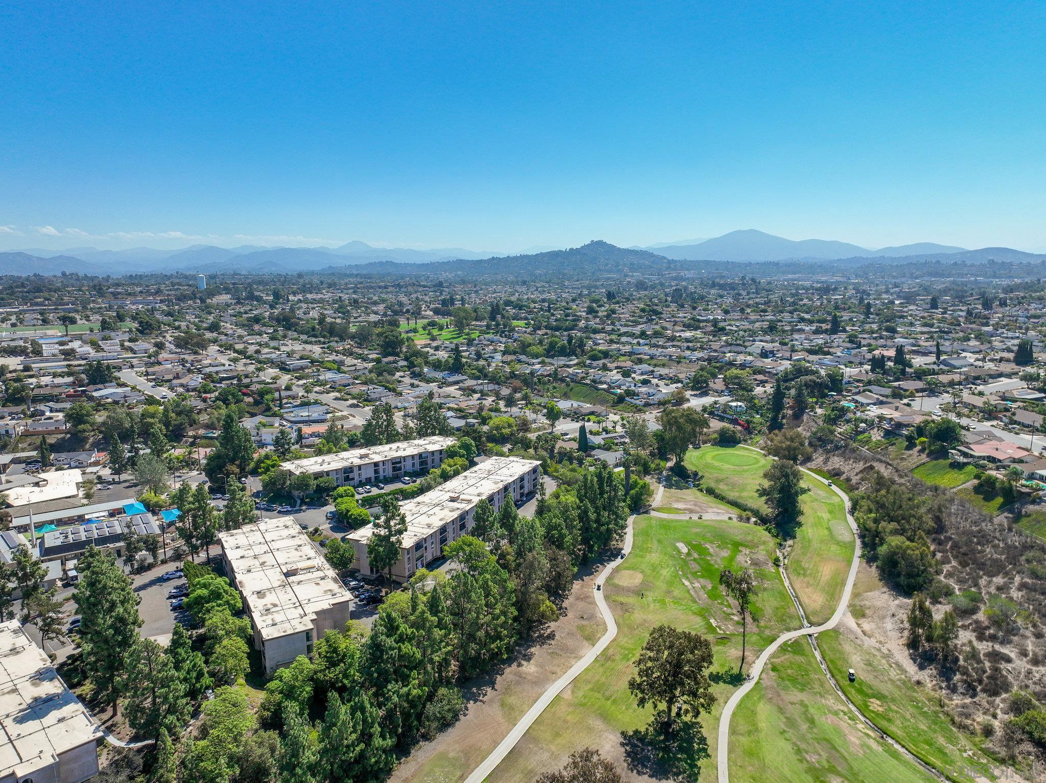 Detail Gallery Image 21 of 44 For 7835  Cowles Mountain Ct  #B6,  San Diego,  CA 92119 - 2 Beds | 2 Baths