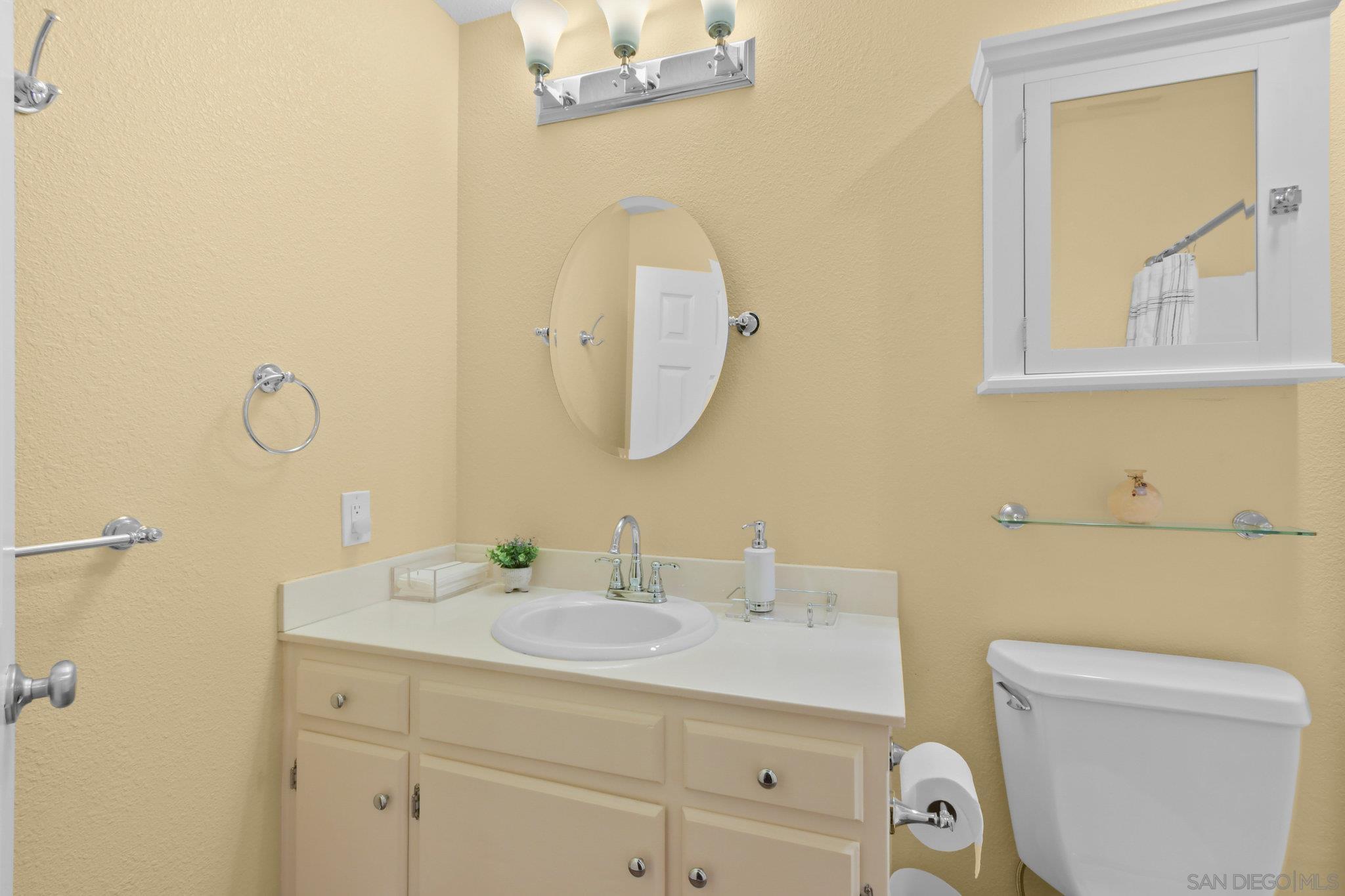 Detail Gallery Image 30 of 44 For 7835  Cowles Mountain Ct  #B6,  San Diego,  CA 92119 - 2 Beds | 2 Baths