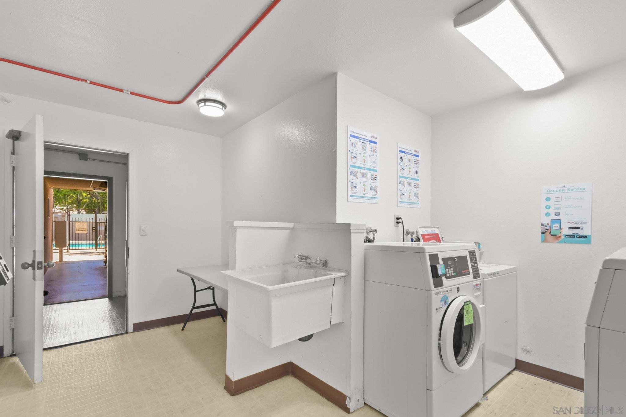 Detail Gallery Image 37 of 44 For 7835  Cowles Mountain Ct  #B6,  San Diego,  CA 92119 - 2 Beds | 2 Baths