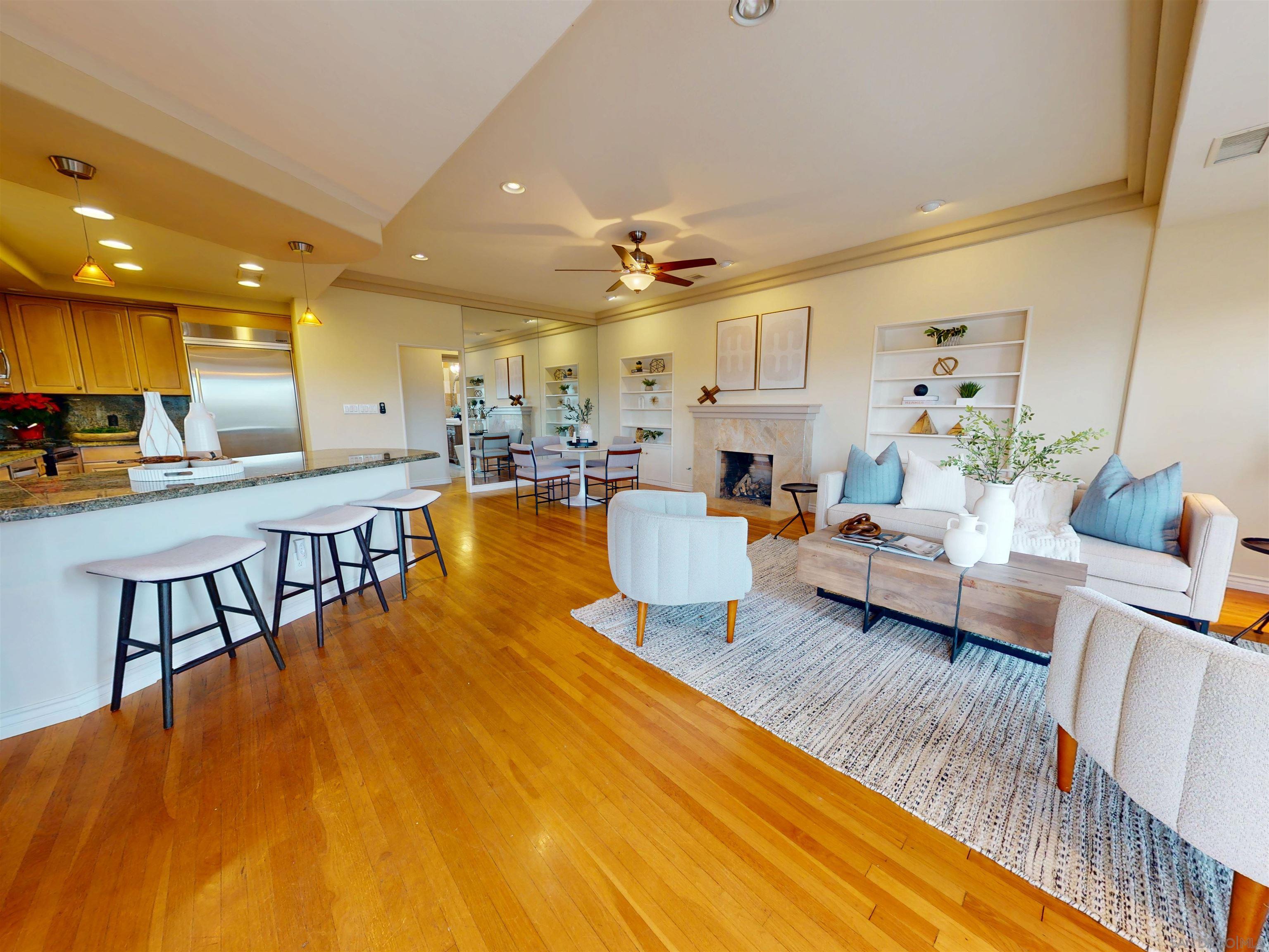 Detail Gallery Image 12 of 43 For 3634  Crown Point Dr, San Diego,  CA 92109 - 4 Beds | 3 Baths