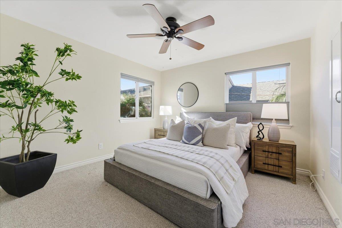 Detail Gallery Image 8 of 43 For 3634  Crown Point Dr, San Diego,  CA 92109 - 4 Beds | 3 Baths