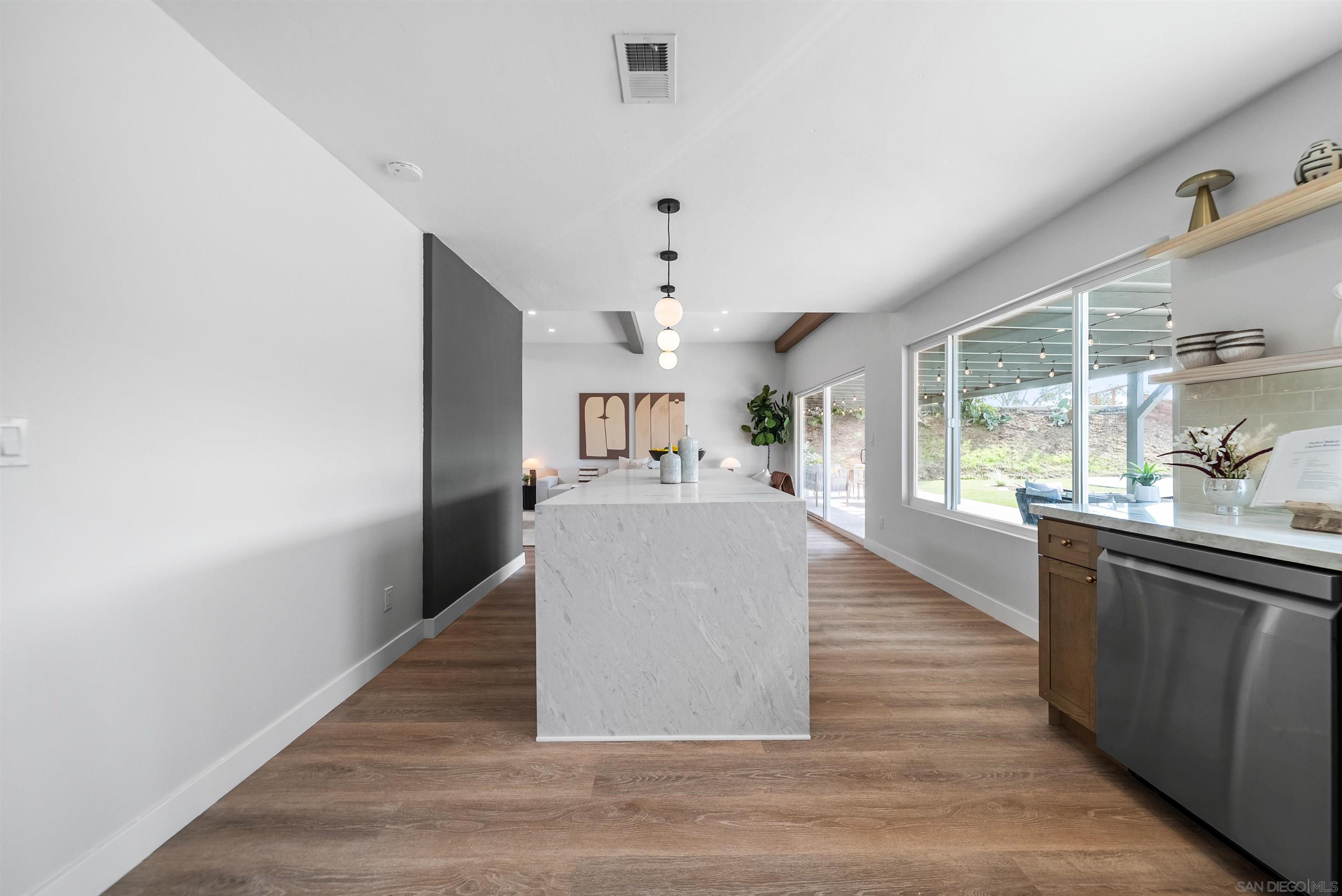 Detail Gallery Image 13 of 35 For 4020  Tim St, Bonita,  CA 91902 - 4 Beds | 2 Baths