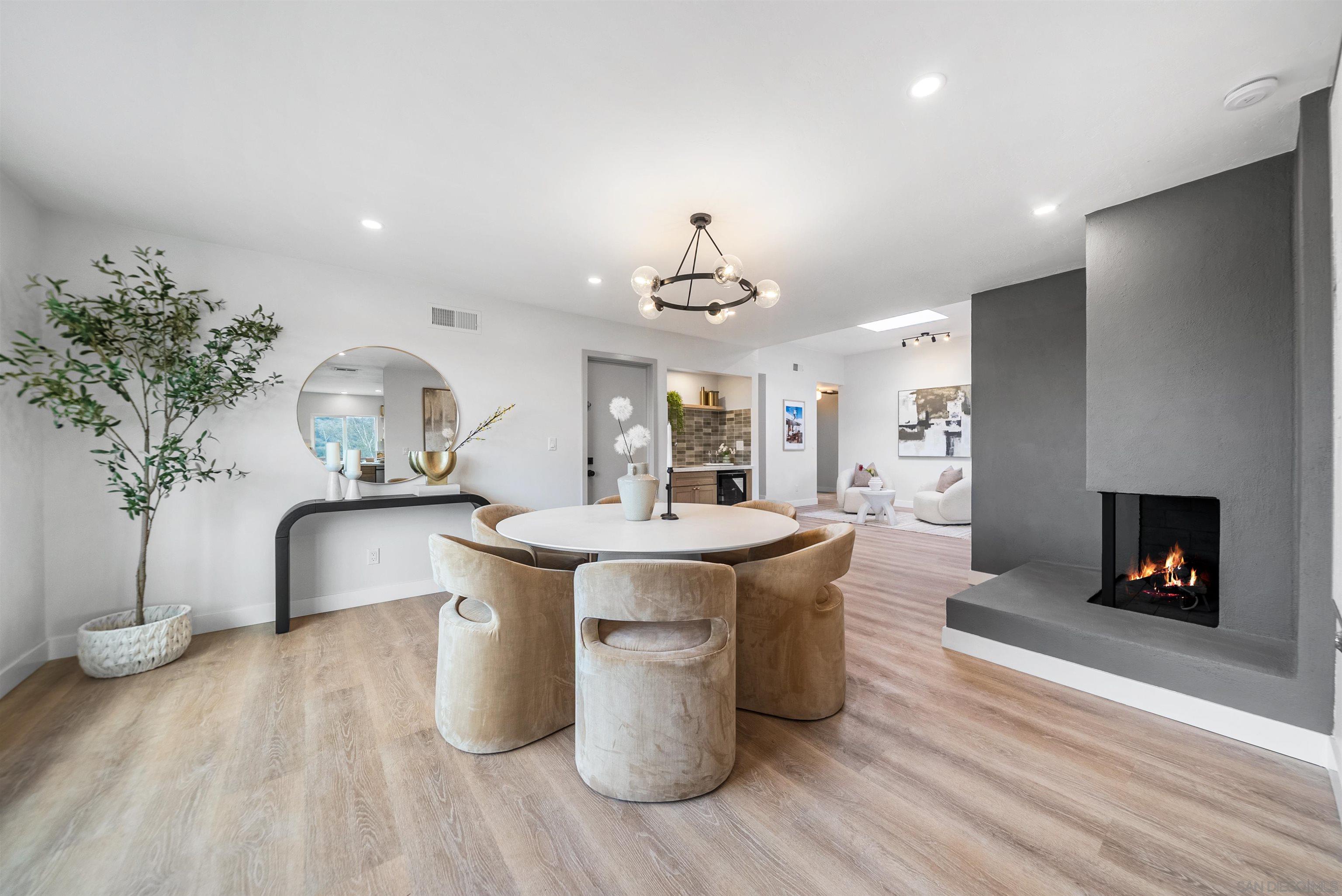 Detail Gallery Image 8 of 35 For 4020  Tim St, Bonita,  CA 91902 - 4 Beds | 2 Baths