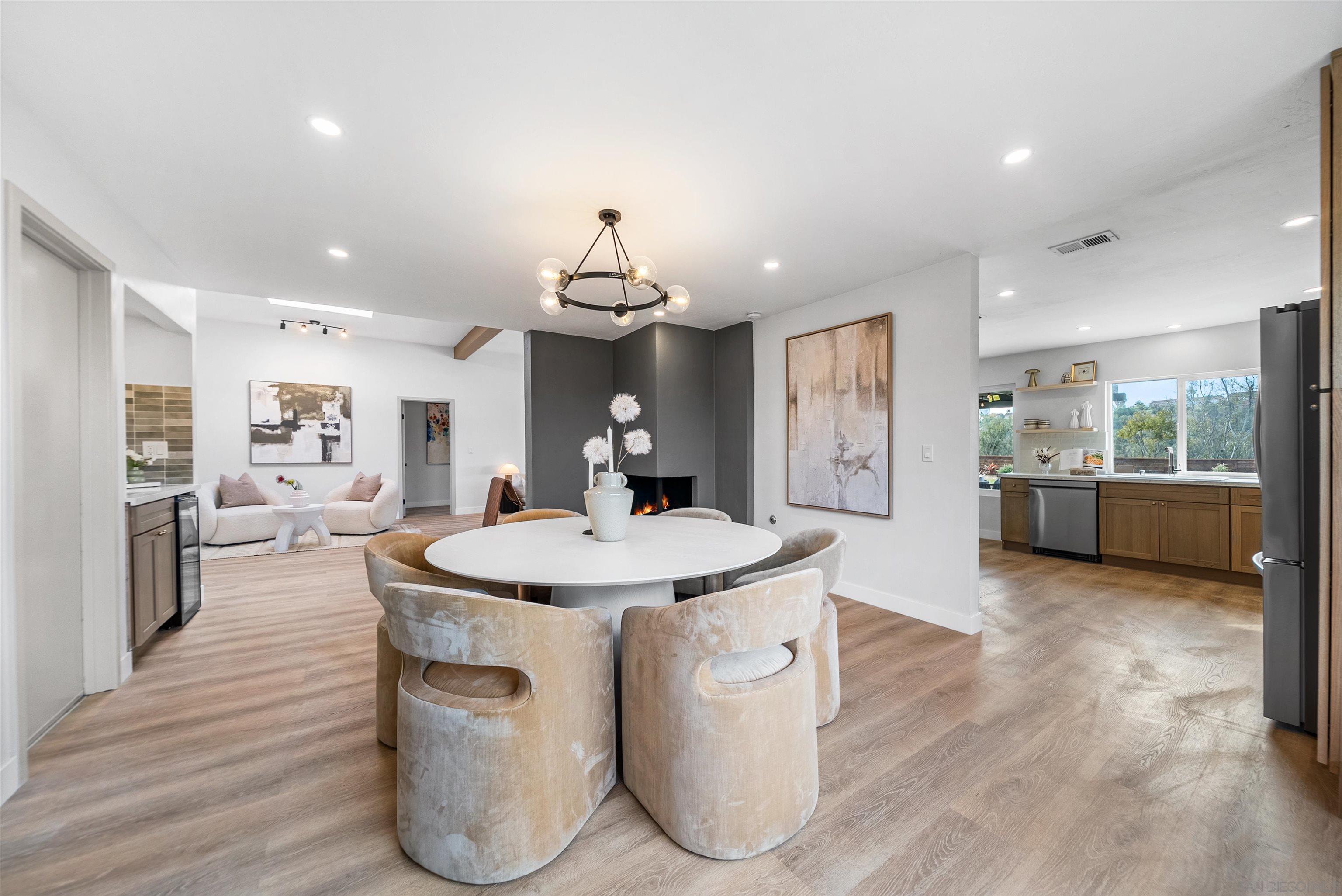 Detail Gallery Image 10 of 35 For 4020  Tim St, Bonita,  CA 91902 - 4 Beds | 2 Baths