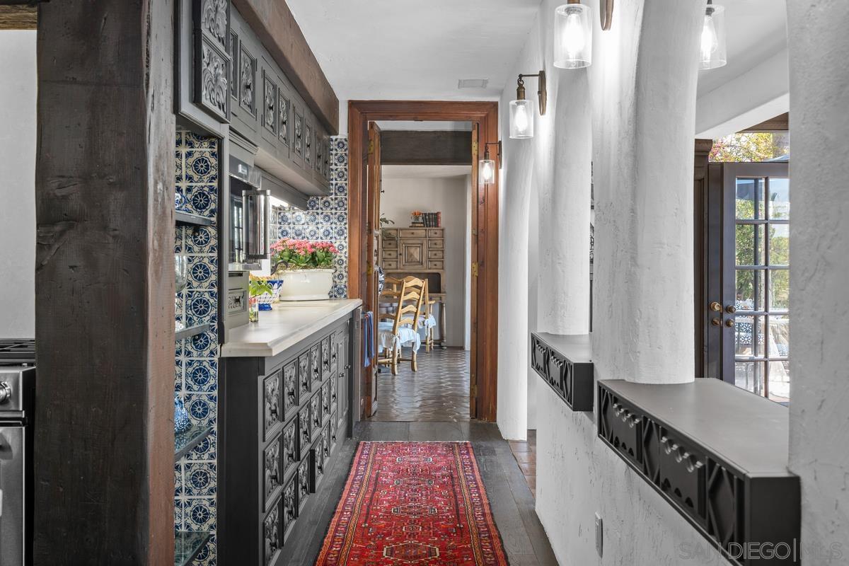 Detail Gallery Image 33 of 62 For 17507  Los Morros, Rancho Santa Fe,  CA 92067 - 5 Beds | 5 Baths