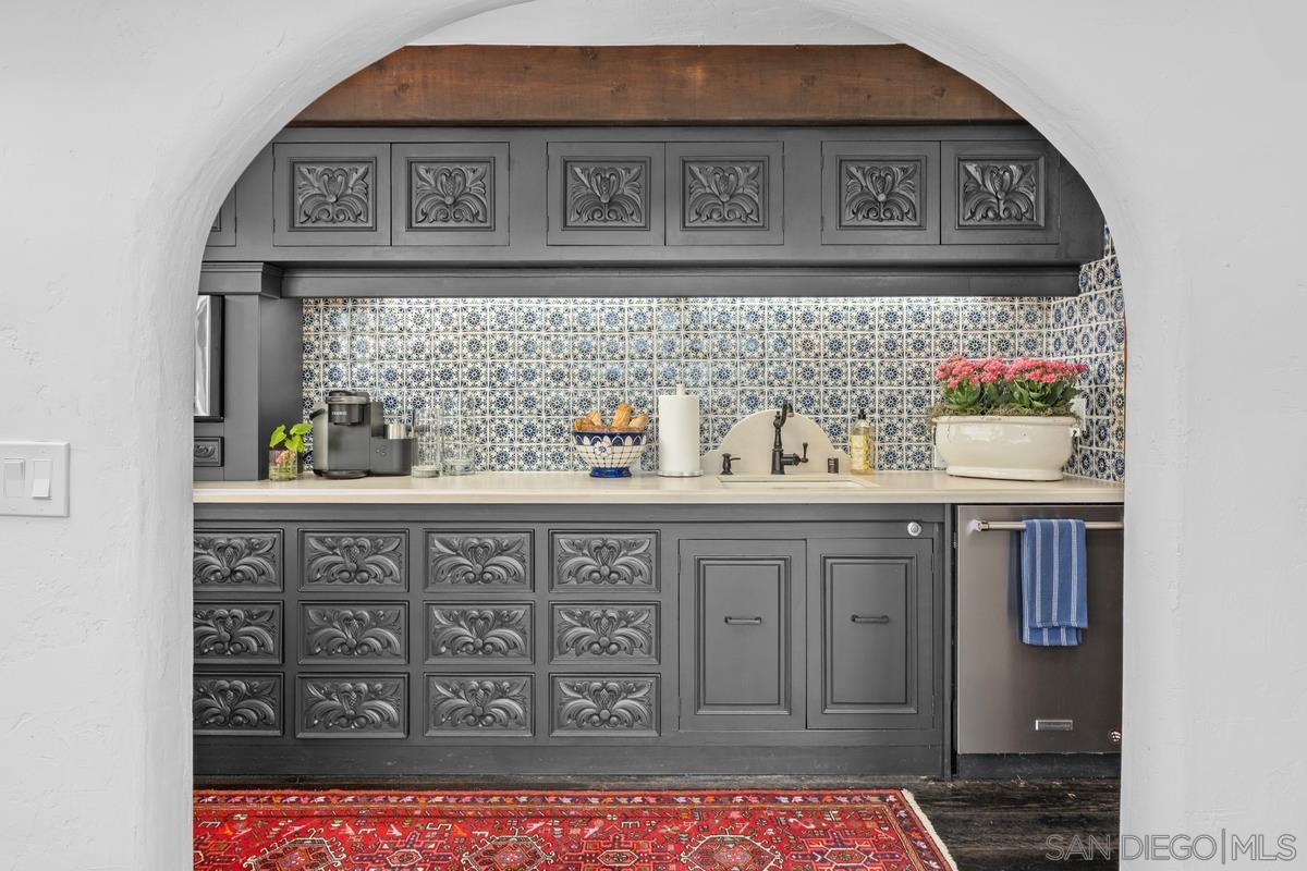 Detail Gallery Image 34 of 62 For 17507  Los Morros, Rancho Santa Fe,  CA 92067 - 5 Beds | 5 Baths