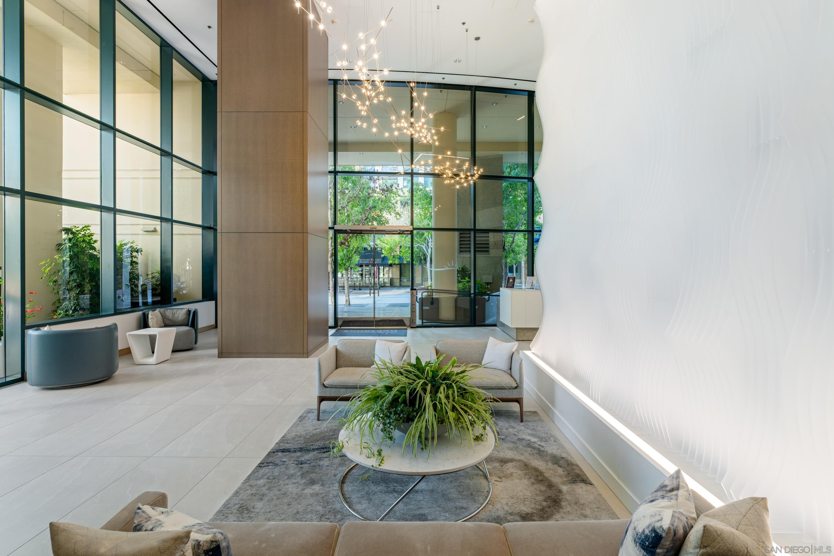 Detail Gallery Image 30 of 36 For 555  Front St  #303,  San Diego,  CA 92101 - 2 Beds | 2 Baths