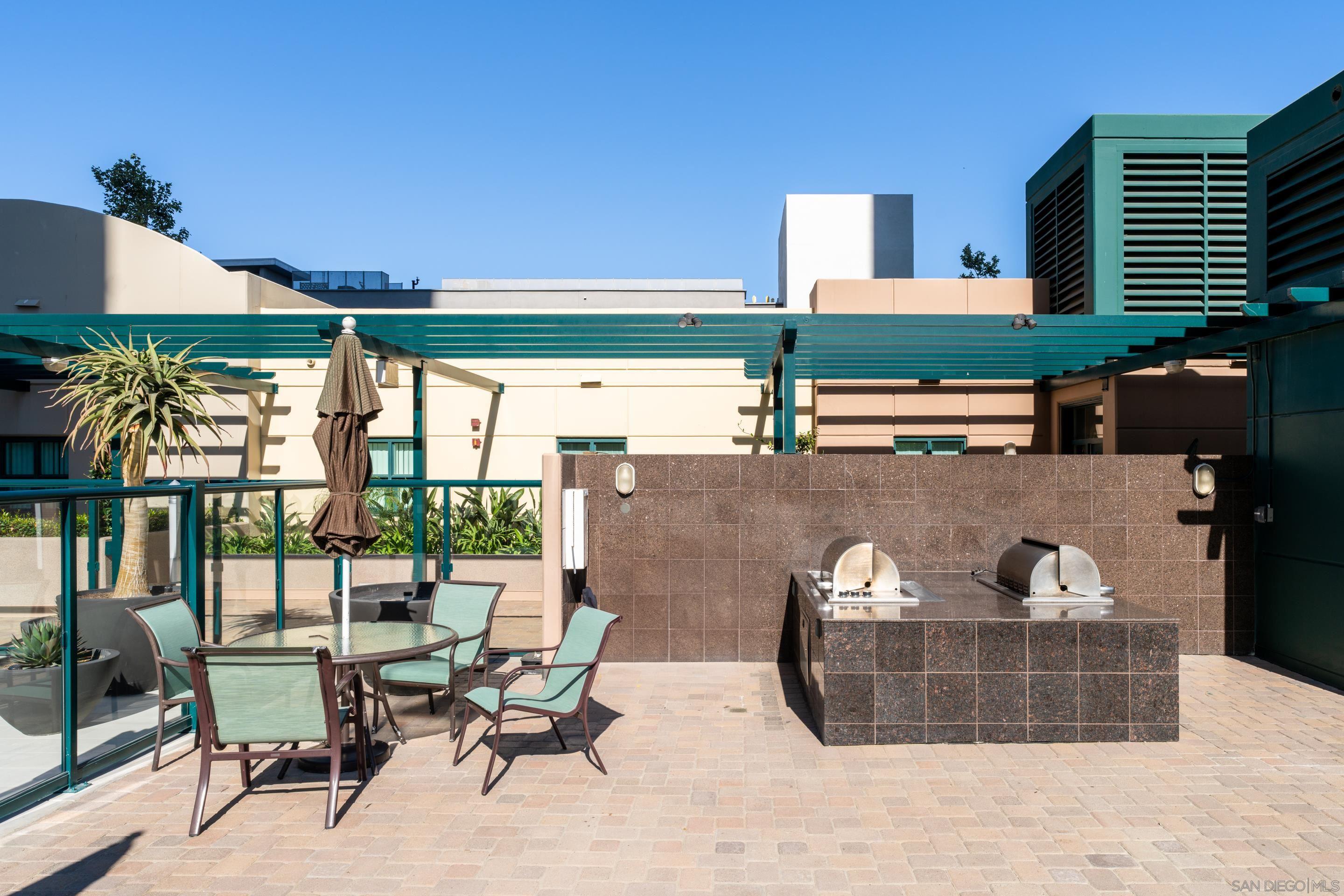 Detail Gallery Image 33 of 36 For 555  Front St  #303,  San Diego,  CA 92101 - 2 Beds | 2 Baths