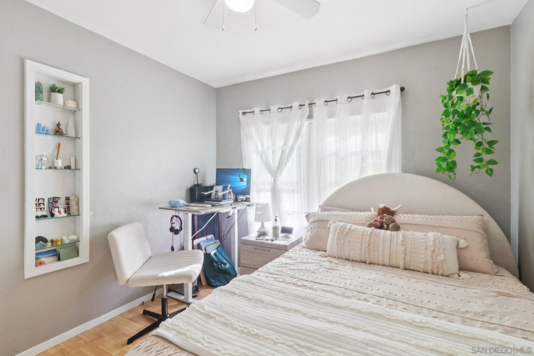 Detail Gallery Image 21 of 59 For 819-21  Tourmaline St, San Diego,  CA 92109 - – Beds | – Baths