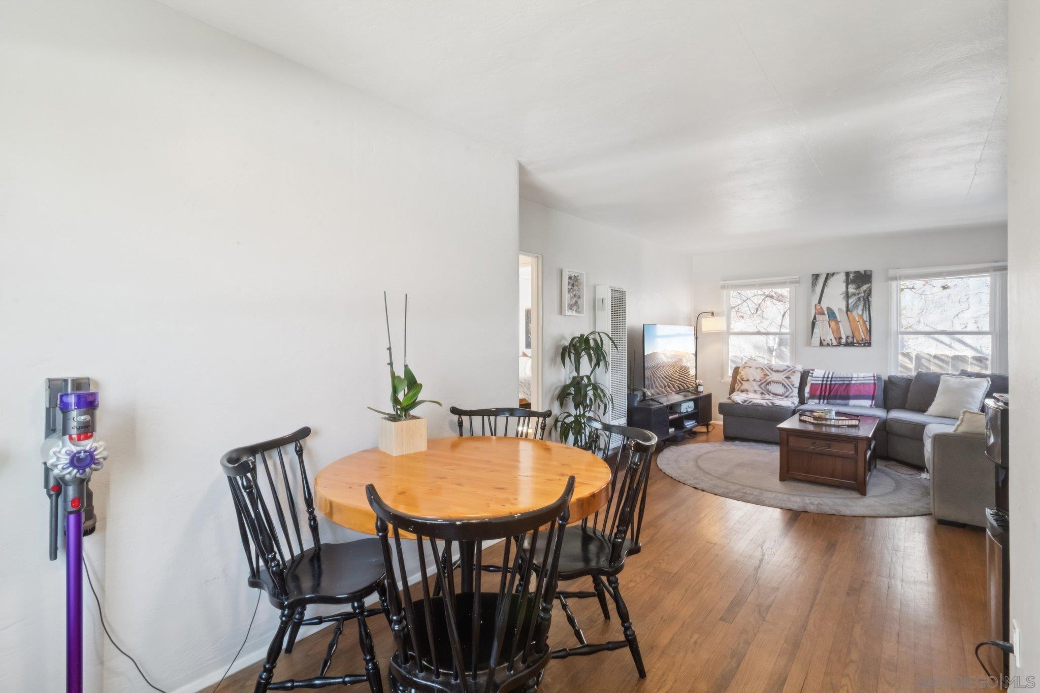 Detail Gallery Image 36 of 59 For 819-21  Tourmaline St, San Diego,  CA 92109 - – Beds | – Baths