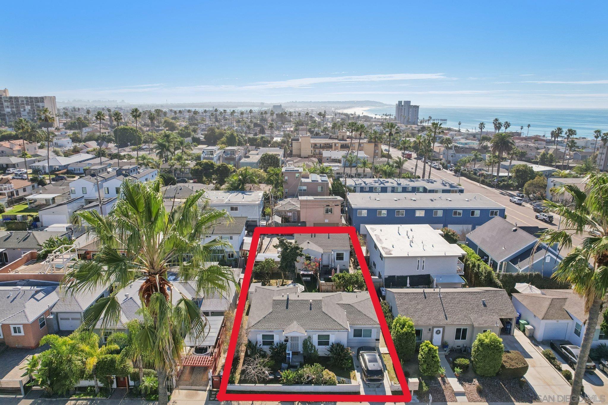 Detail Gallery Image 5 of 59 For 819-21  Tourmaline St, San Diego,  CA 92109 - – Beds | – Baths