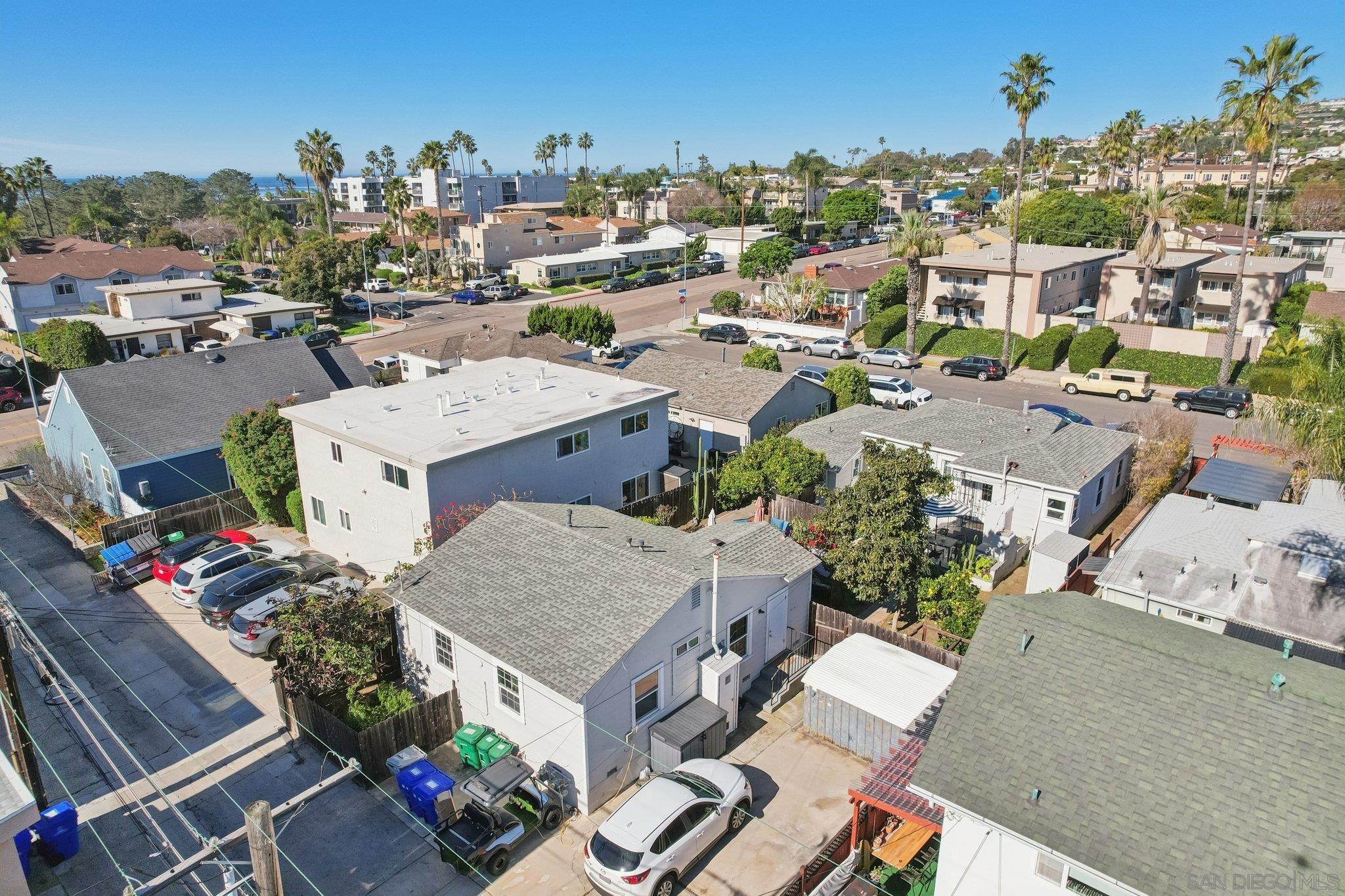 Detail Gallery Image 51 of 59 For 819-21  Tourmaline St, San Diego,  CA 92109 - – Beds | – Baths