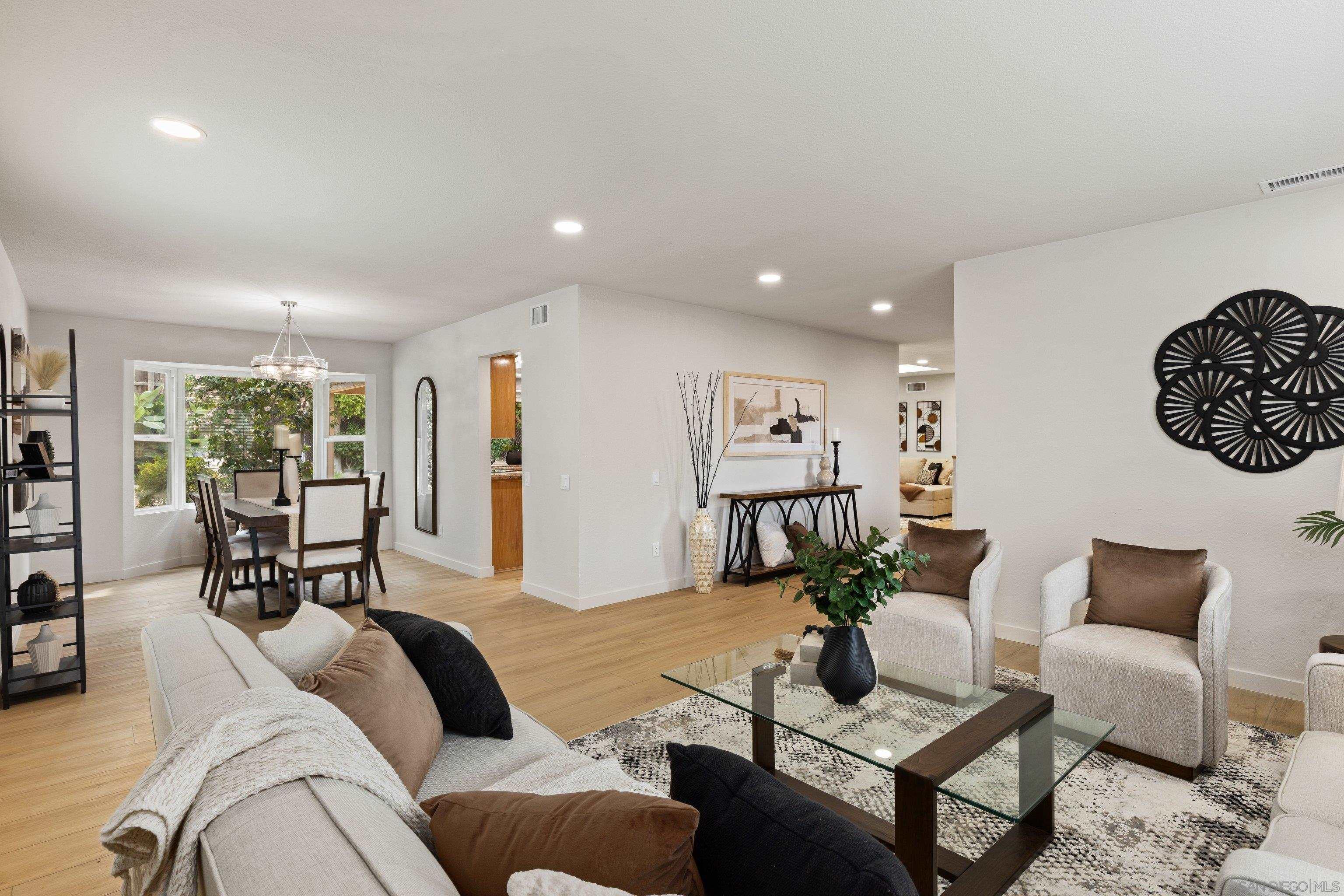 Detail Gallery Image 8 of 18 For 6251  Brynwood Ct, San Diego,  CA 92120 - 4 Beds | 3 Baths